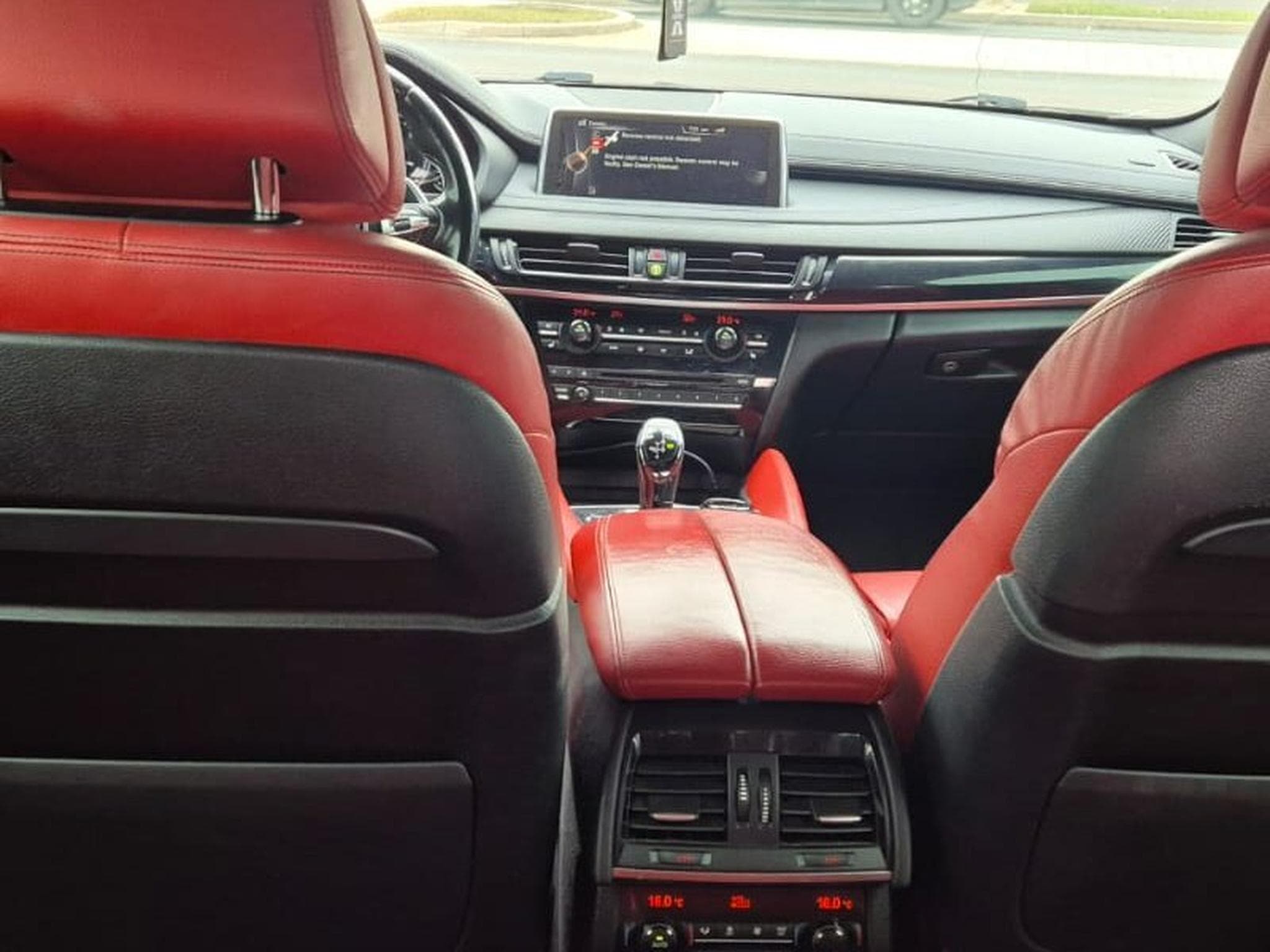 BMW X6 Pack M (2015) - Photo 2