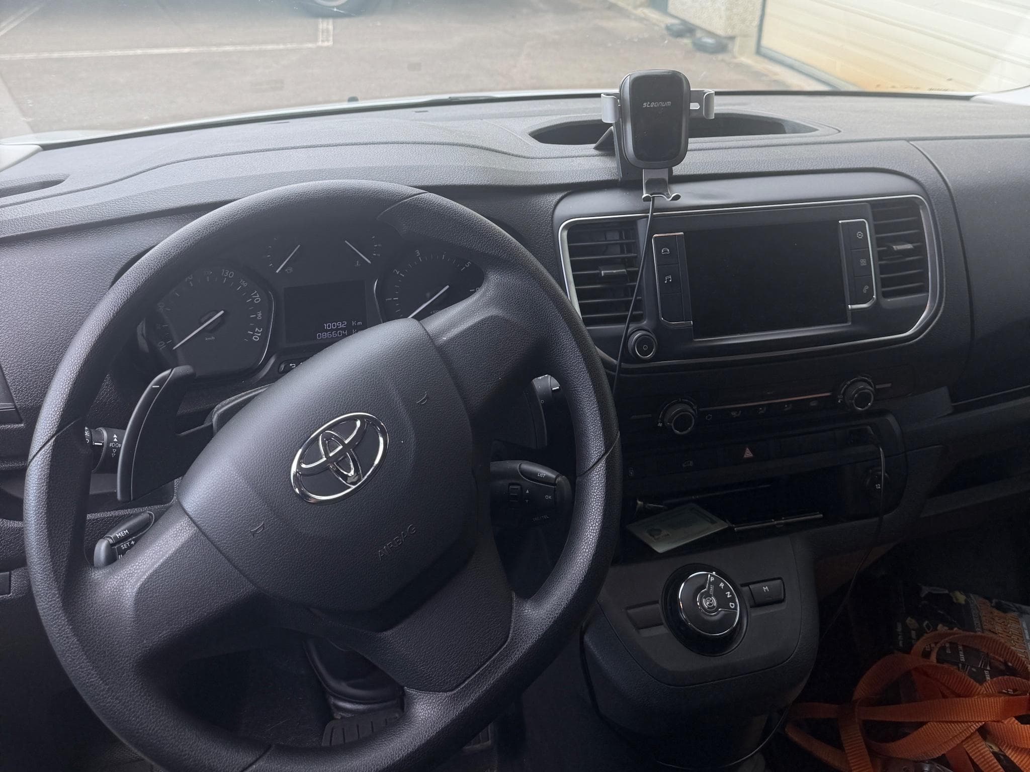 Toyota Proace 2.0D 106KW MWB COMFORT (2023) - Photo 3