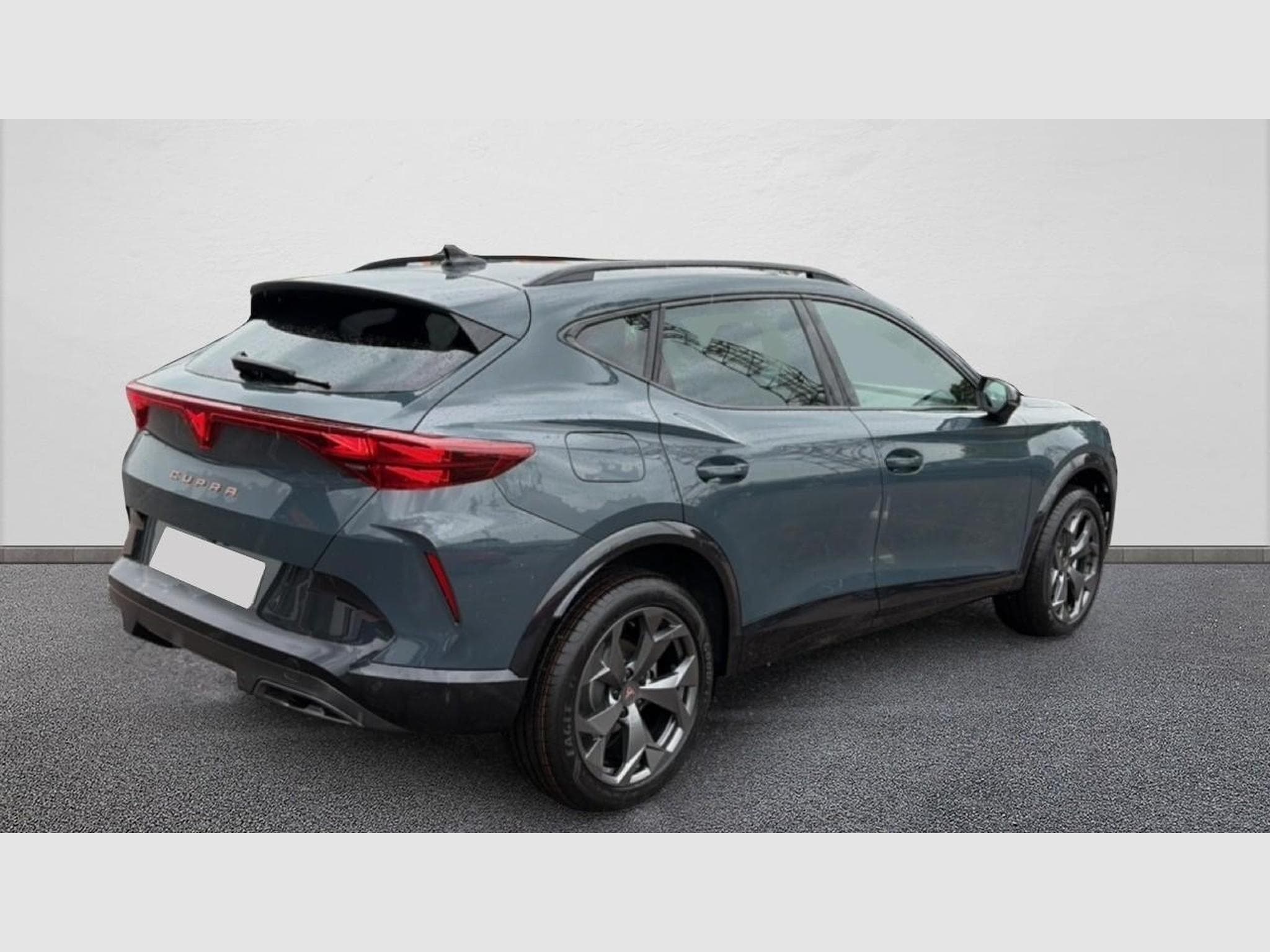 Cupra Formentor 1.5 ETSI HYBRID 150 DSG7 V (2026) - Photo 3