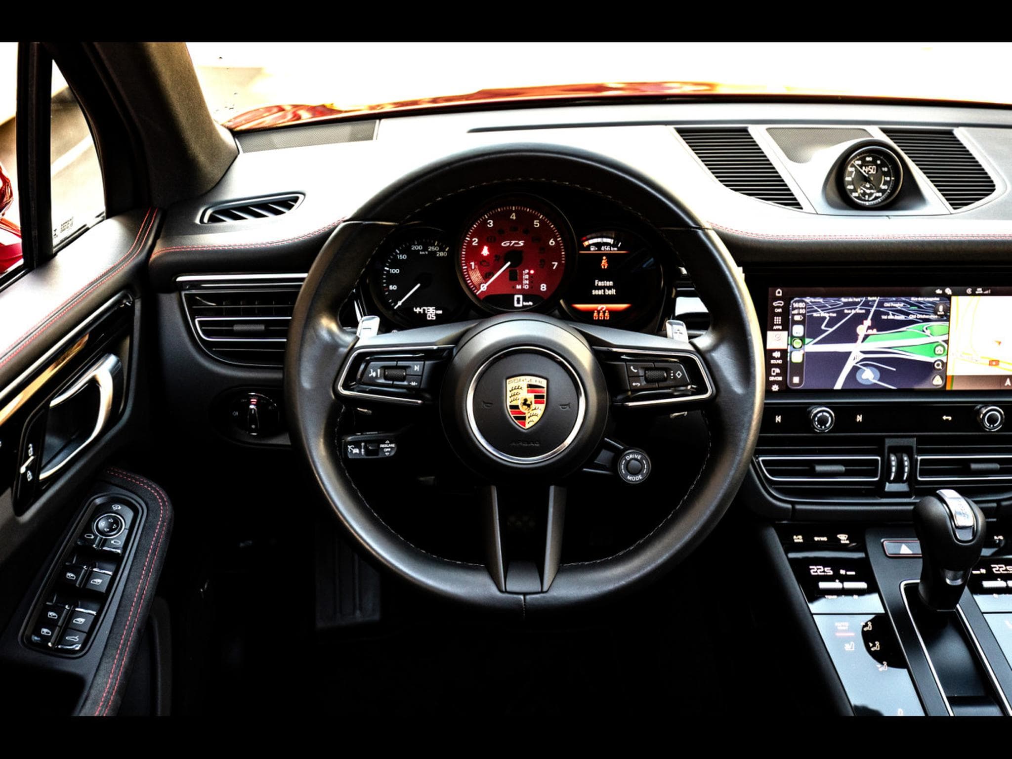 Porsche Macan III GTS PDK (441 CH) - CARMINE RED (2022) - Photo 12