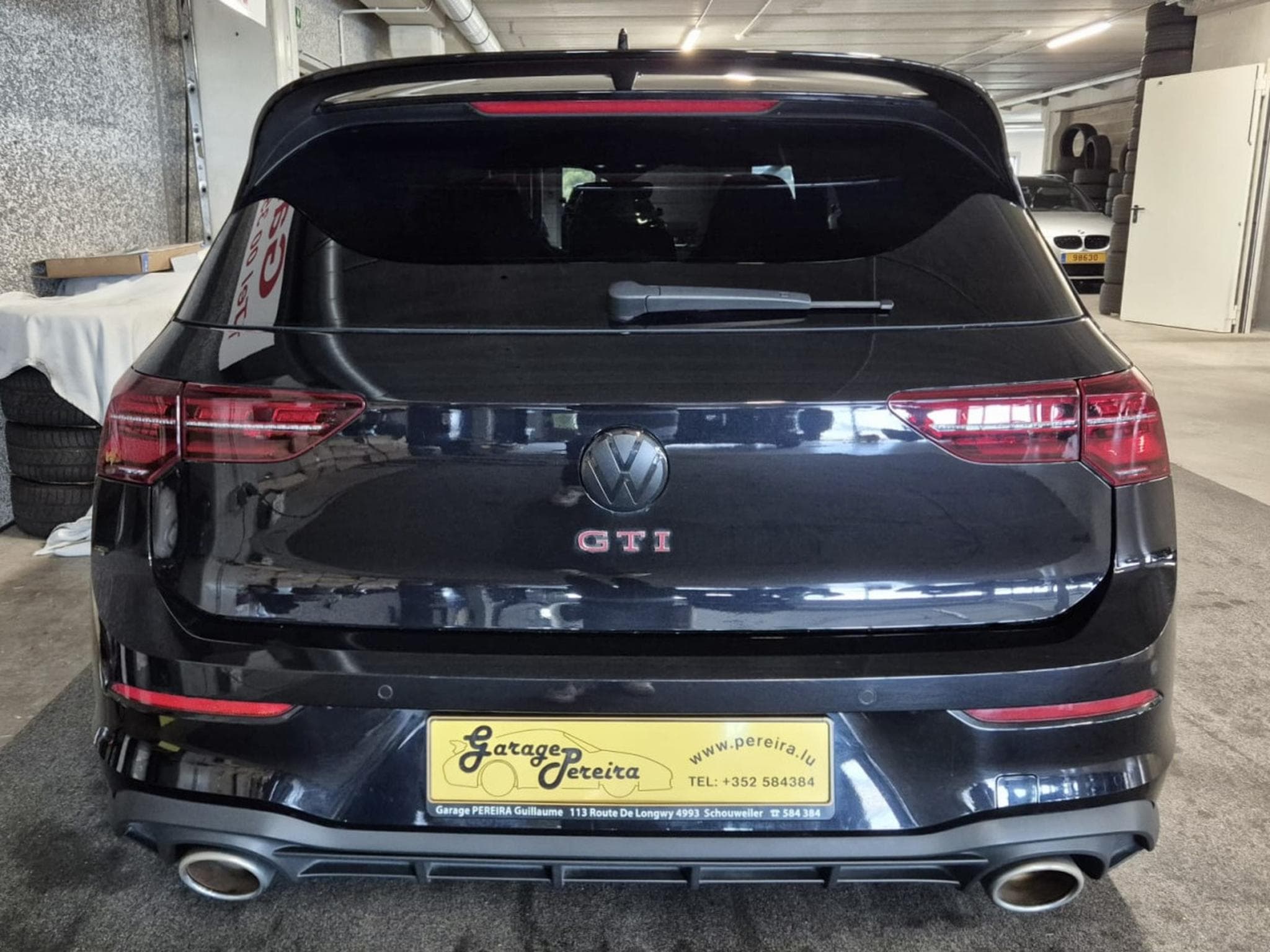 VW Golf GTI 2.0 TSI 300 CLUBSPORT BLACK STYLE HEAD UP HARMAN KARDON (2023) - Photo 3