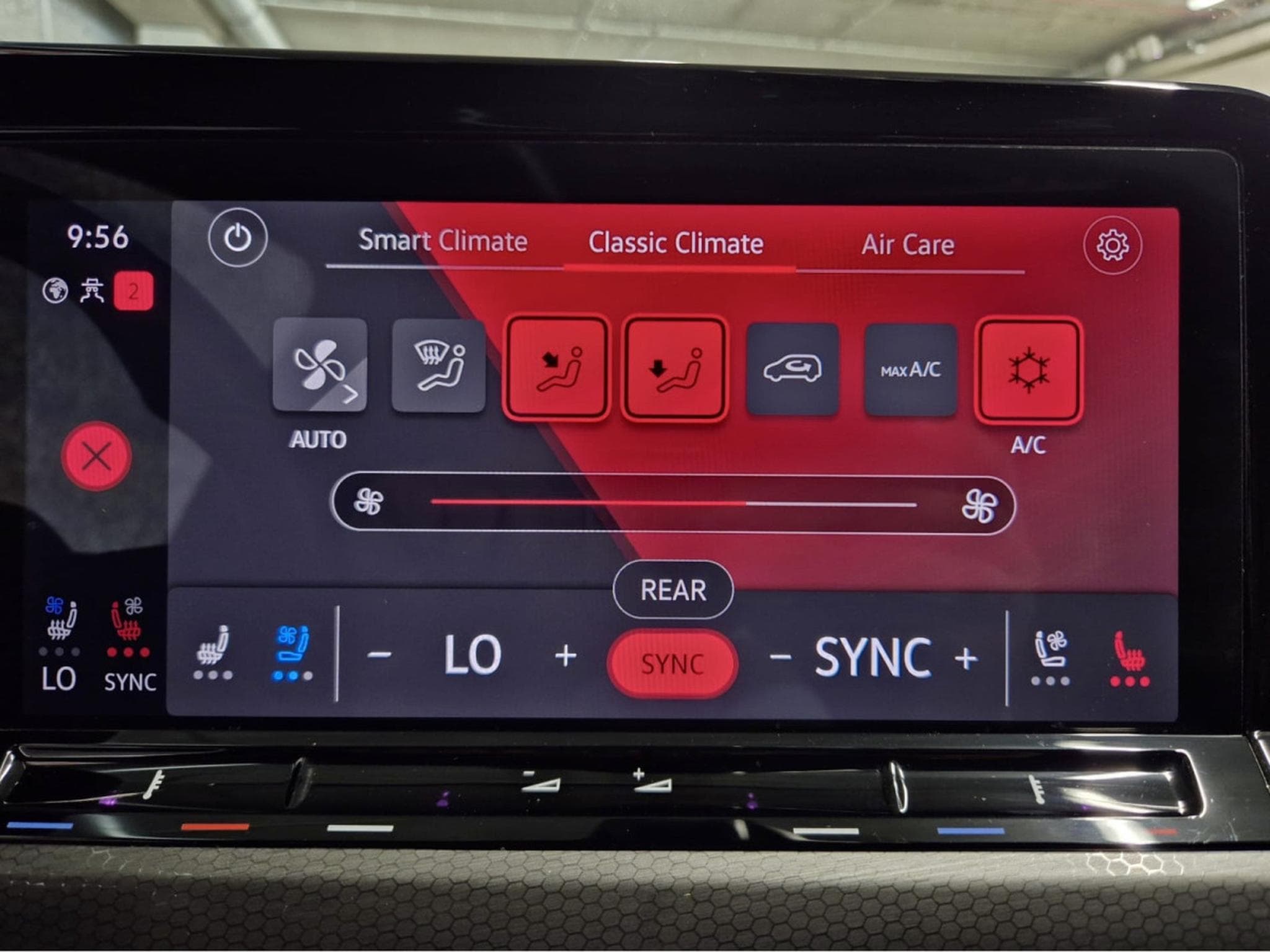 VW Golf GTI 2.0 TSI 300 CLUBSPORT BLACK STYLE HEAD UP HARMAN KARDON (2023) - Photo 10