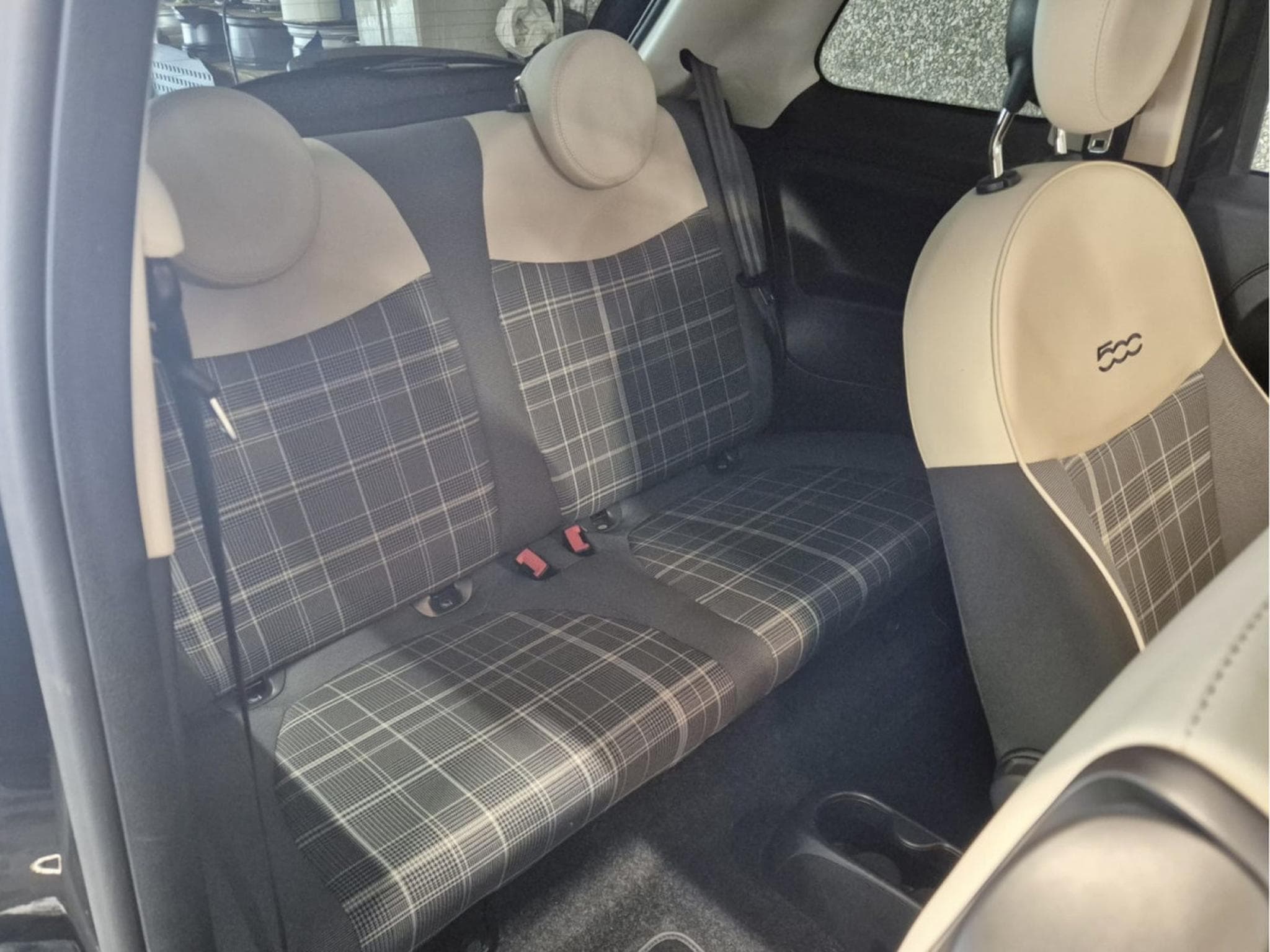 Fiat 500 1.2 MIRROR PANO NAVI (2019) - Photo 6