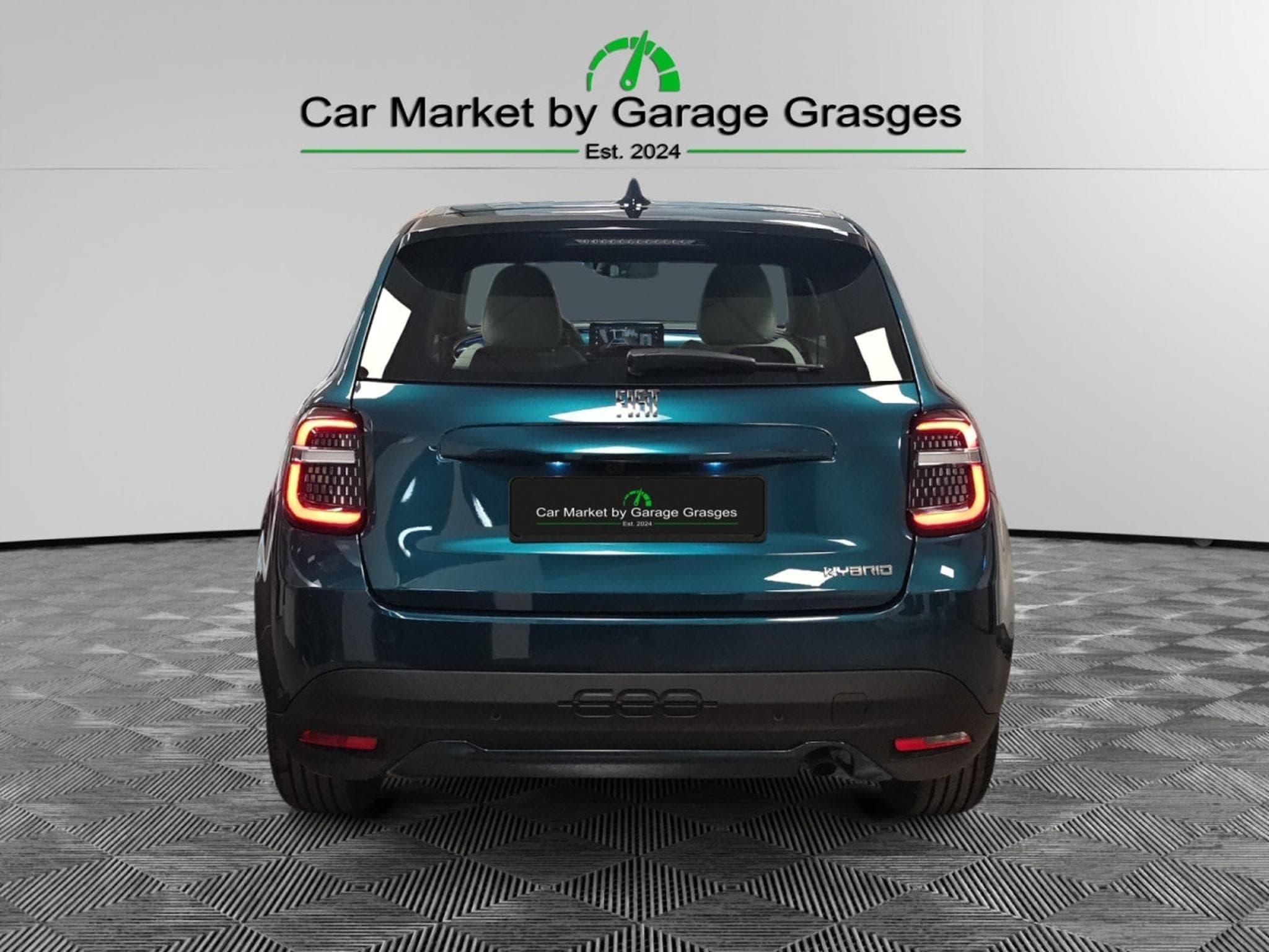 Fiat 600 Hybride 1.2 (2024) - Photo 4