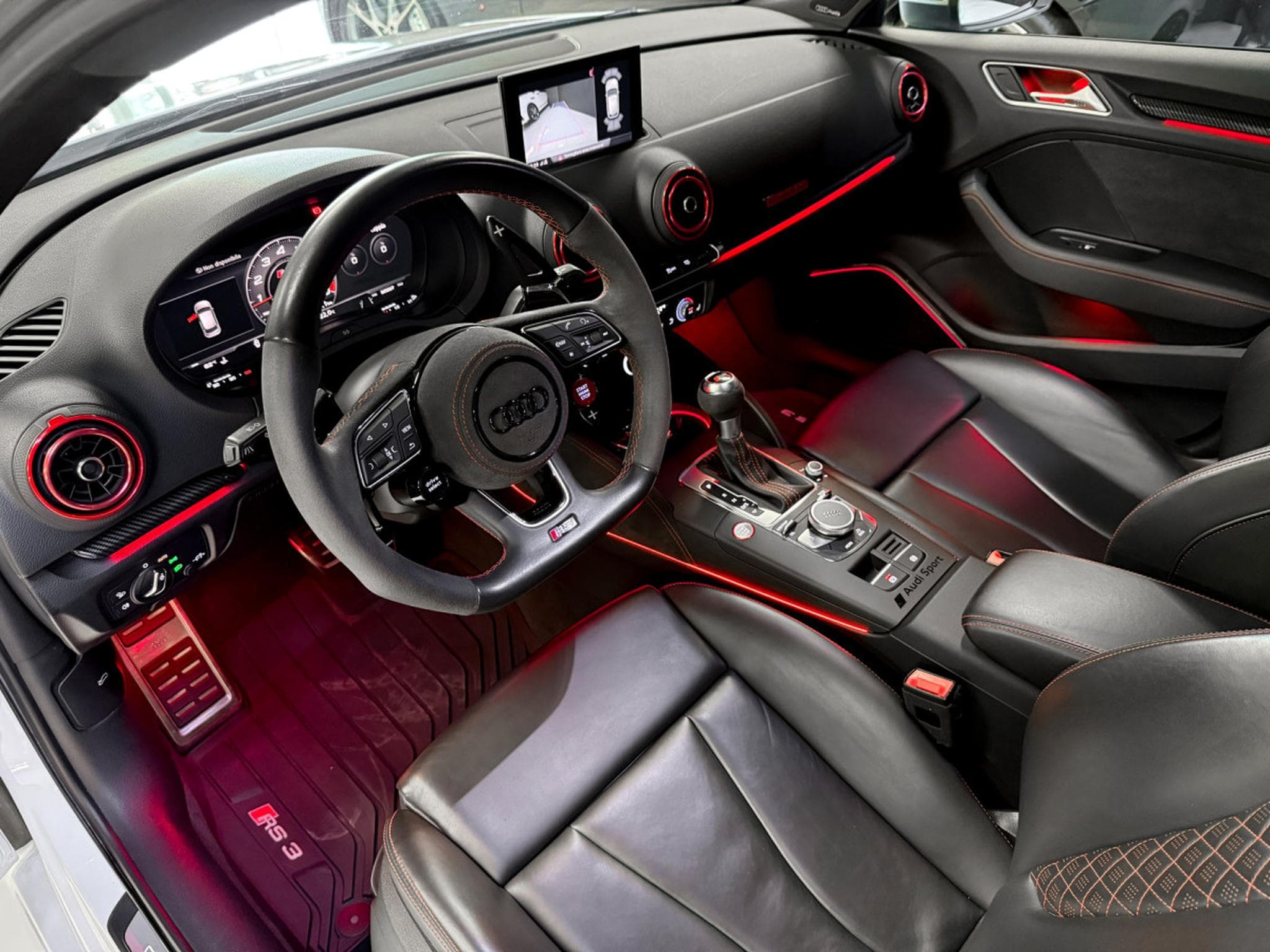Audi RS3 Sportback 2.5 TFSI quattro (2019) - Photo 11