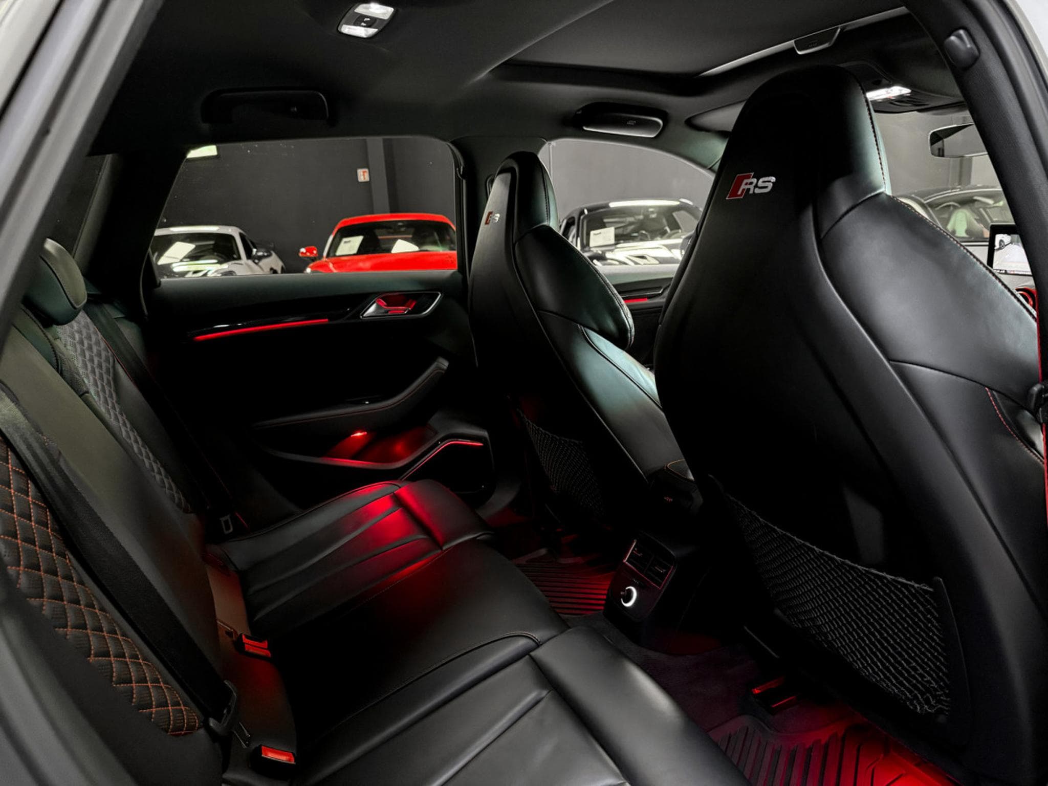 Audi RS3 Sportback 2.5 TFSI quattro (2019) - Photo 13