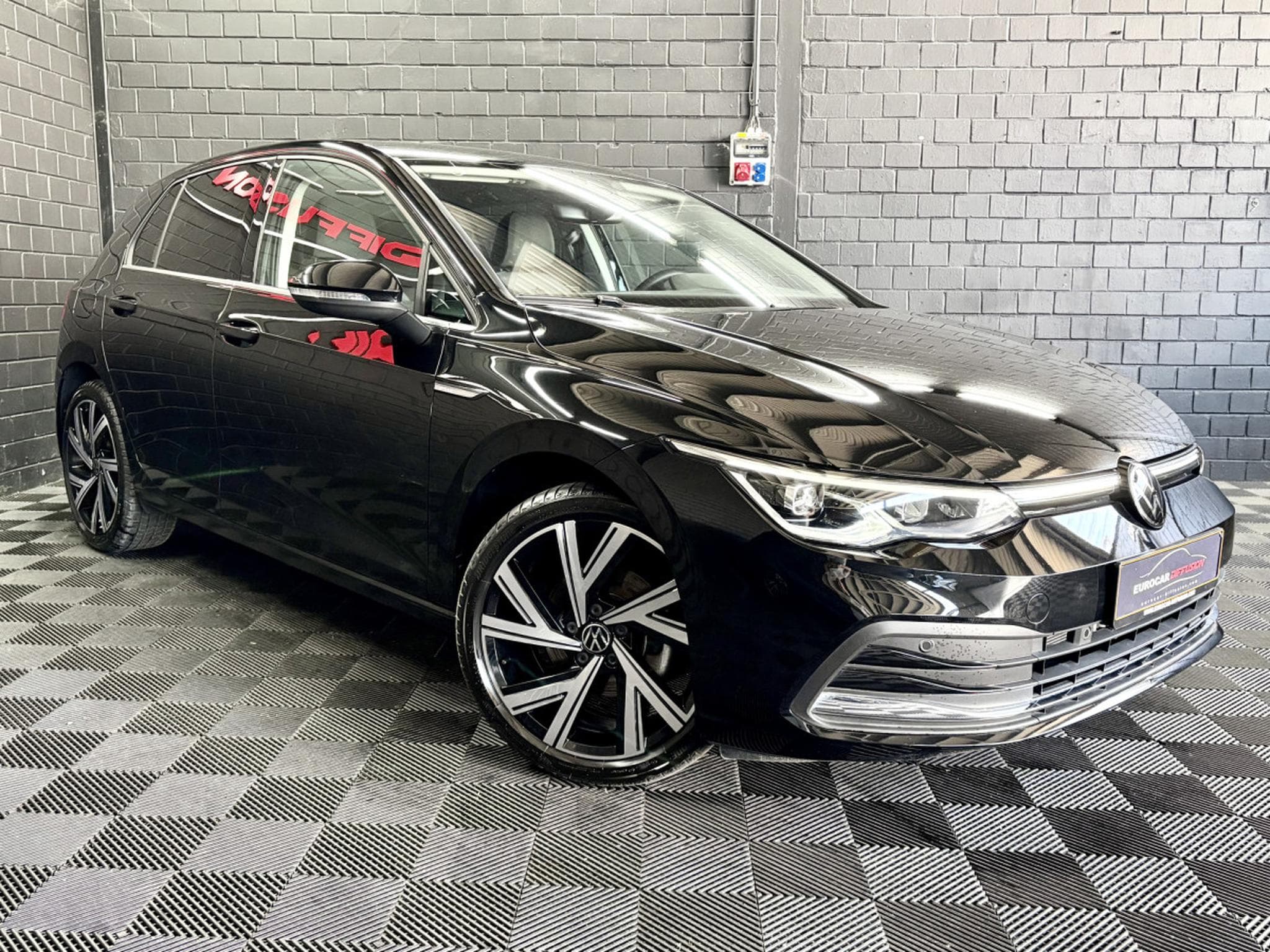 VW Golf Style 1.5 TSI 130 CV BVM6 *BERGAMO* MASSAGE* CARPLAY * (2024) - Foto 3