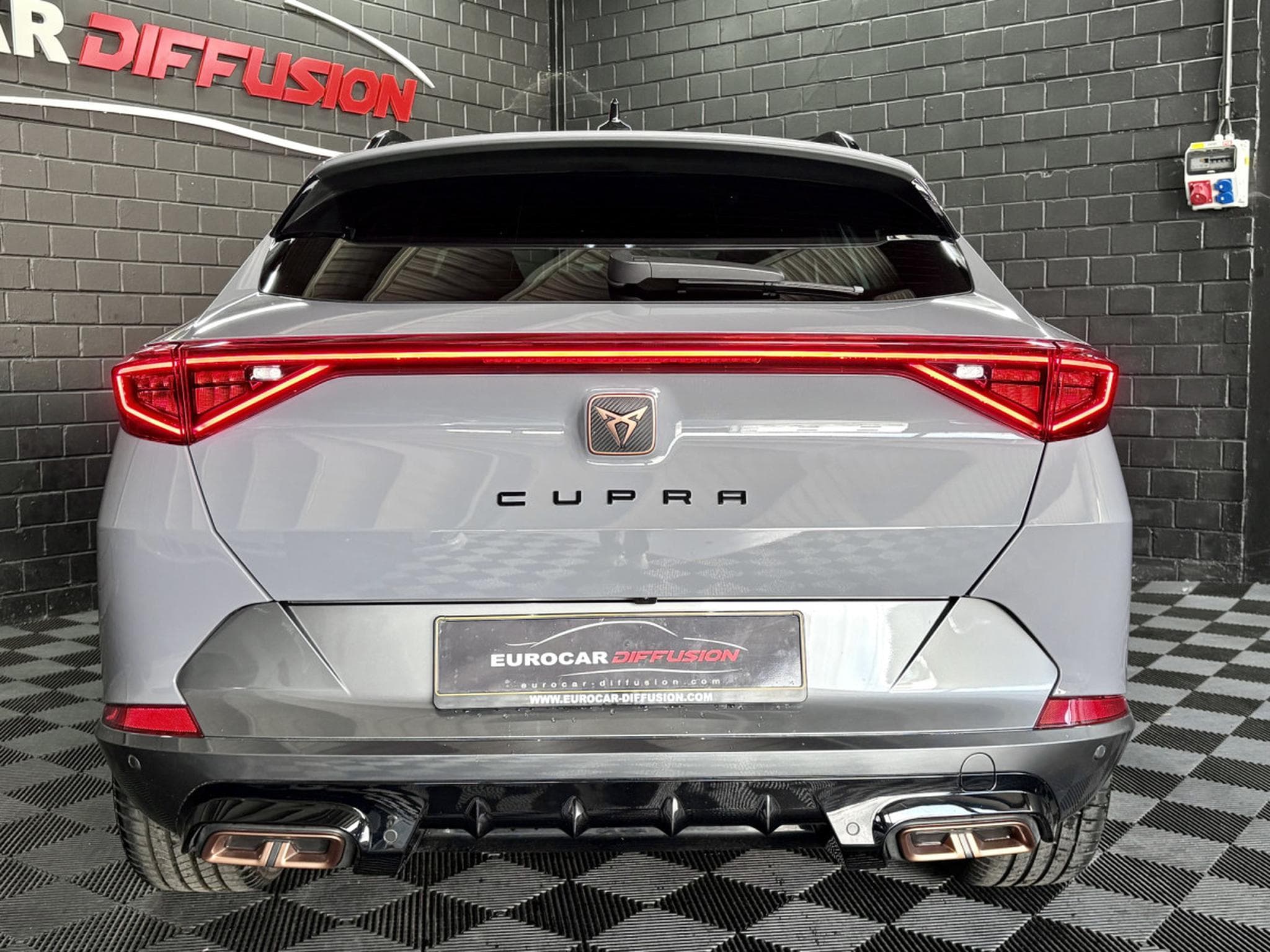 Cupra Formentor VZ 245CV eHybrid PHEV DSG6 *CAM* *ATTELAGE* HAYON* (2023) - Foto 5