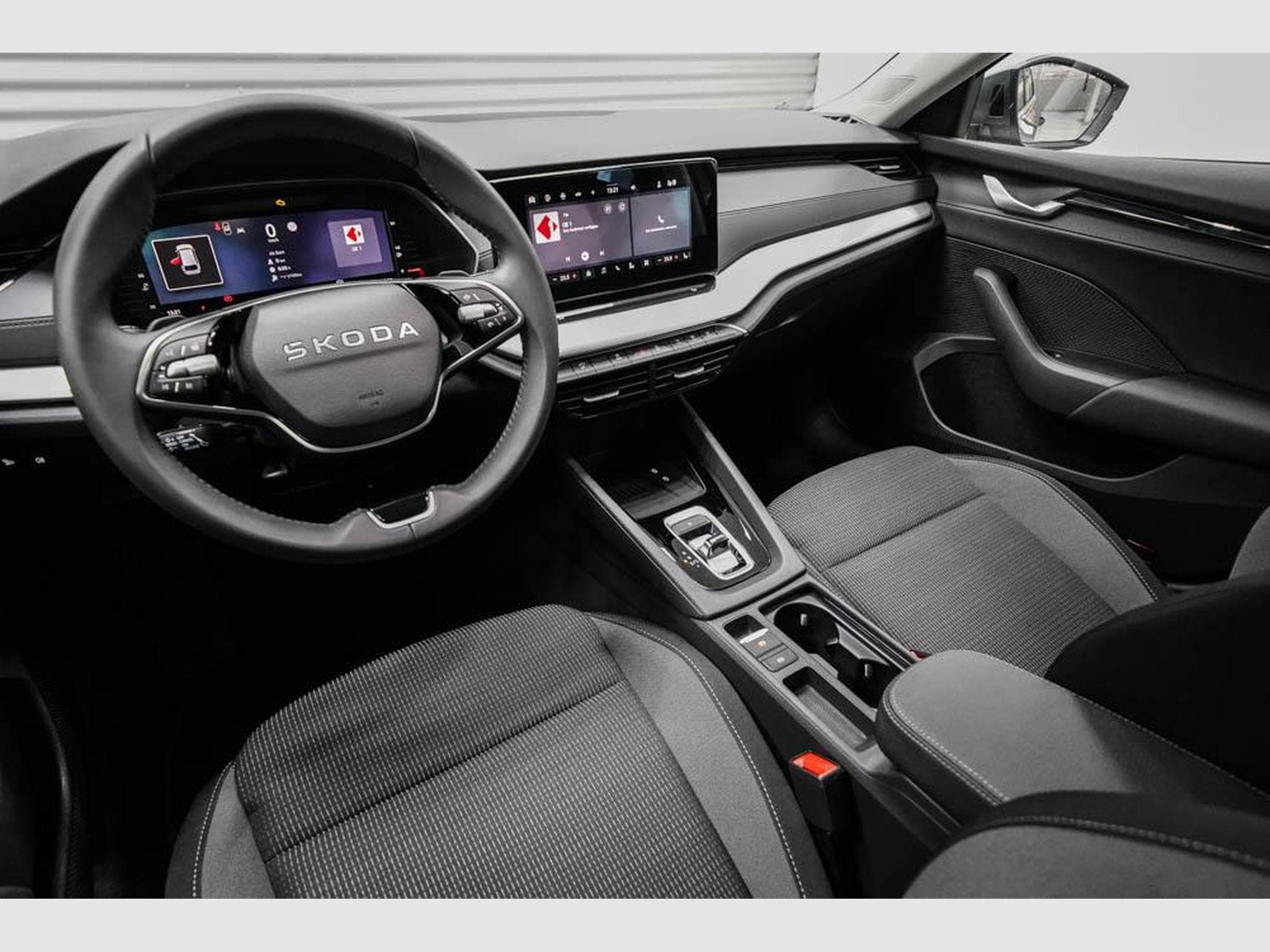 Skoda Octavia Kombi 1,5 eTSI (2025) - Foto 6