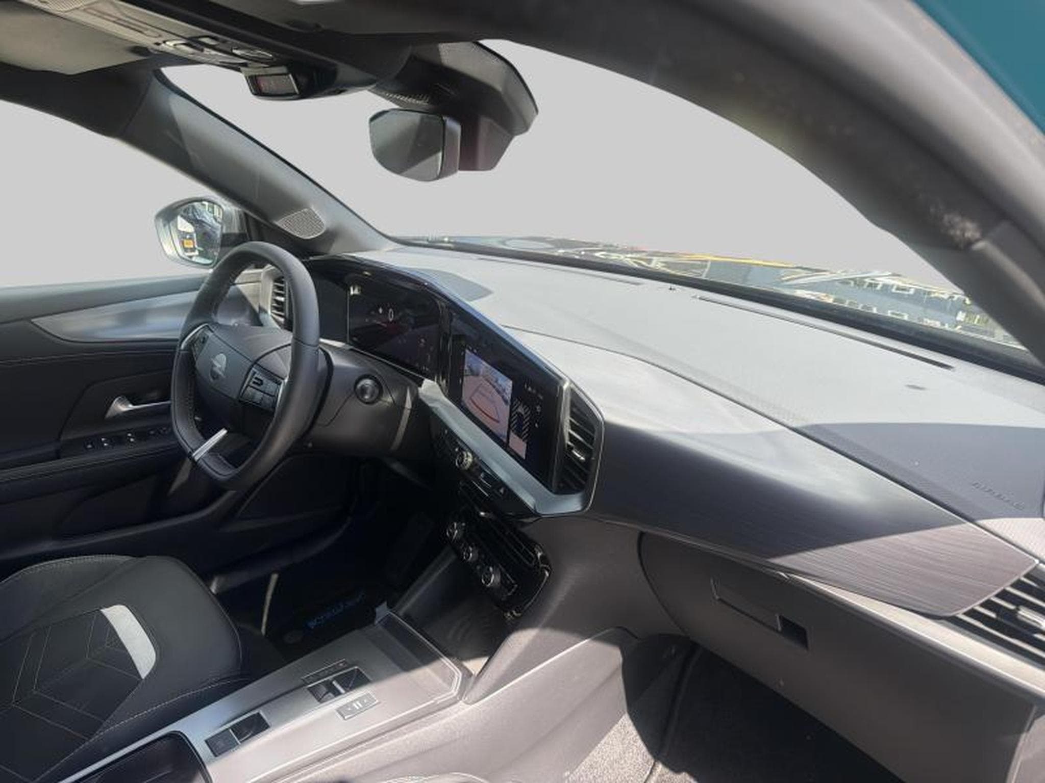 Opel Mokka -e GS Line (2025) - Photo 9