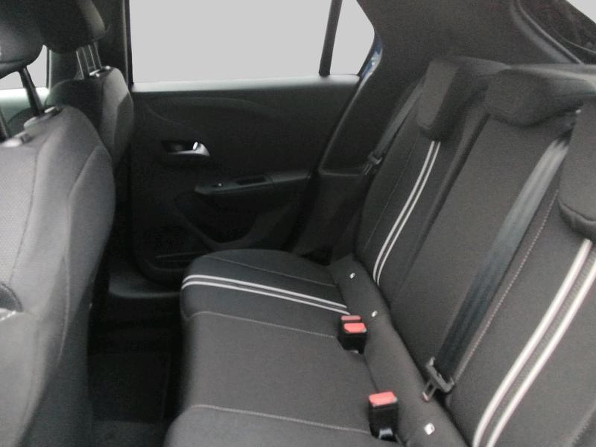Opel Corsa GS 1.2 MHEV 110 (2026) - Photo 12