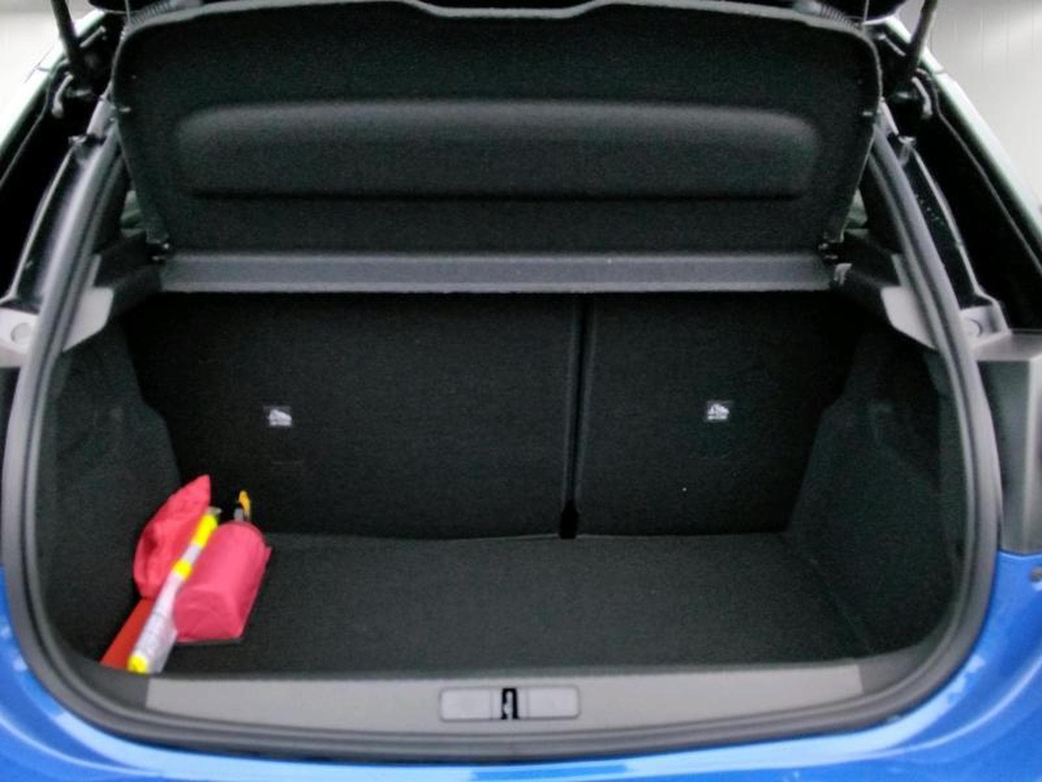 Opel Corsa GS 1.2 MHEV 110 (2026) - Photo 20