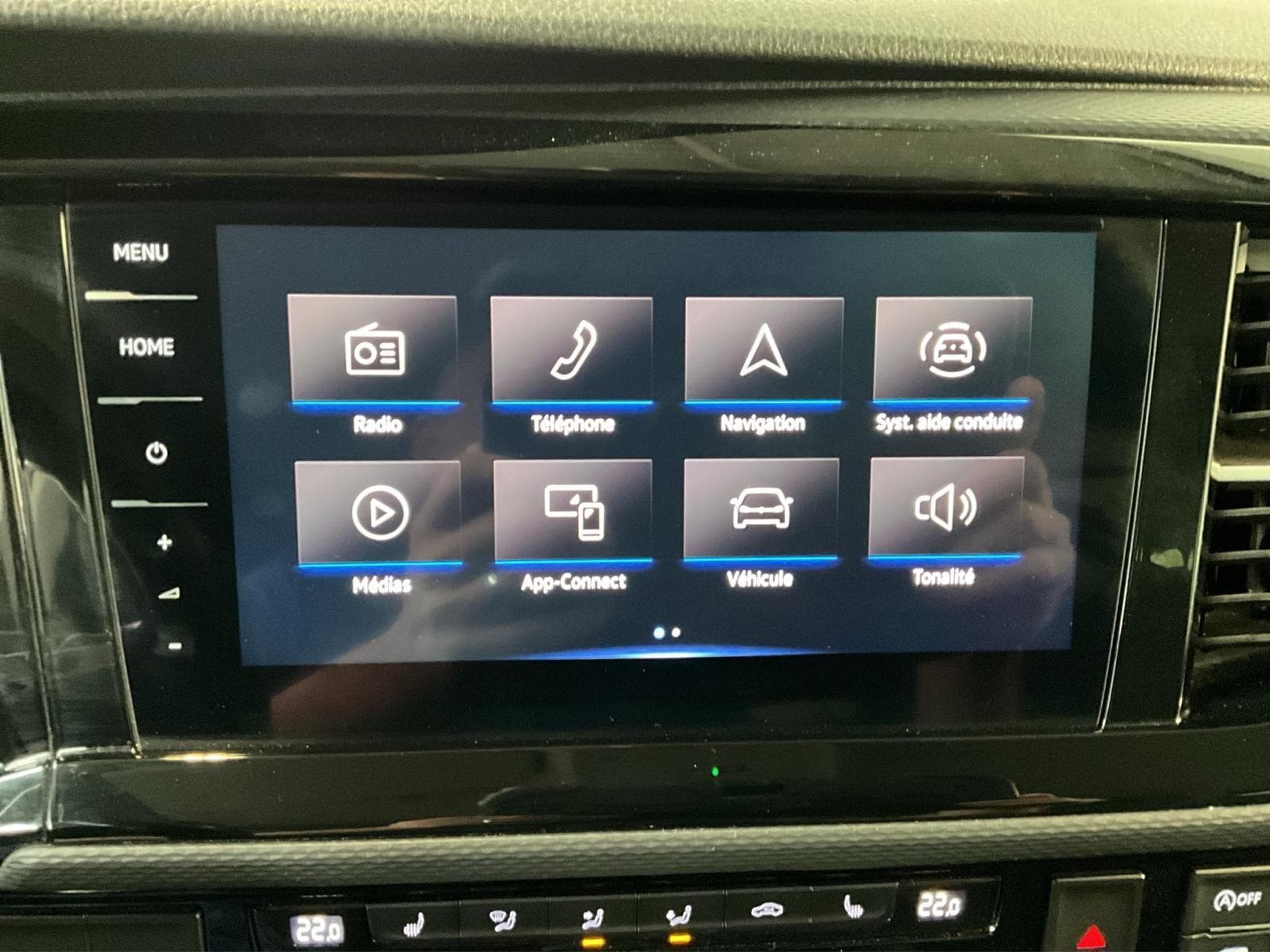 VW T6.1 Highline+DSG+4M+Navi+7Sitze+Side-Ass. (2020) - Foto 13