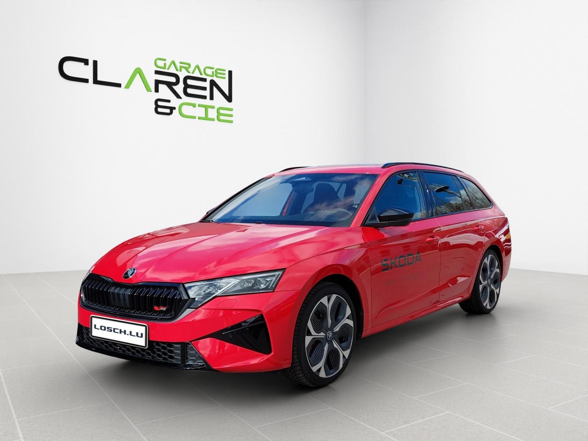 Skoda Octavia RS (2026) - Photo 1