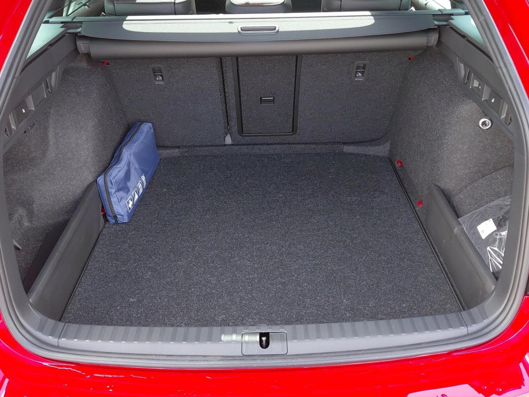 Skoda Octavia RS (2026) - Photo 17