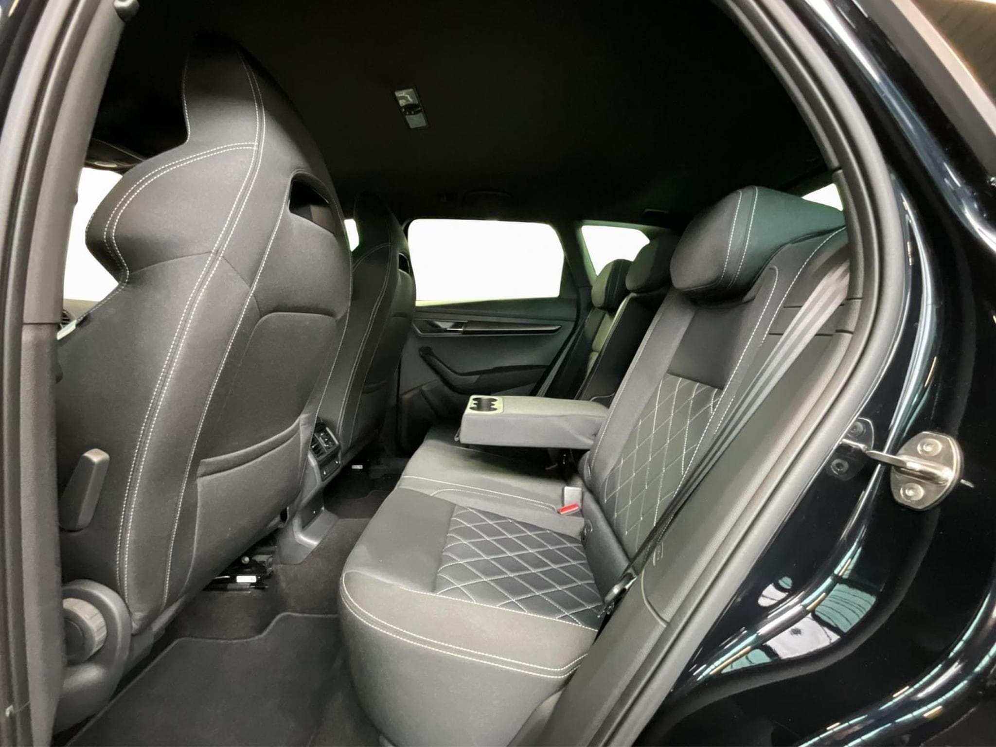 Skoda Karoq Sportline+DSG+4x4+Stand-H.+LED+Navi (2021) - Photo 15