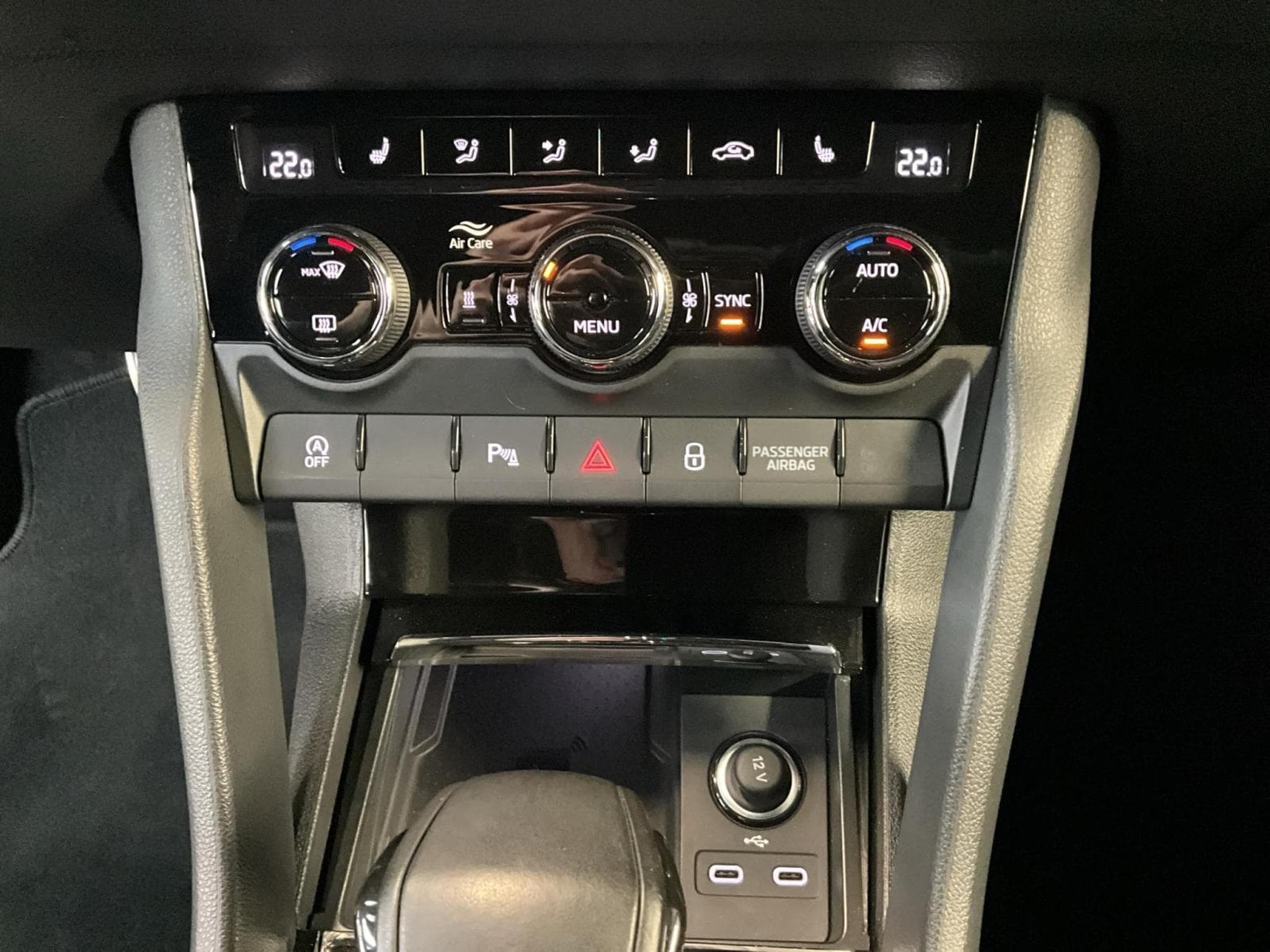 Skoda Karoq Sportline+DSG+4x4+Stand-H.+LED+Navi (2021) - Photo 20