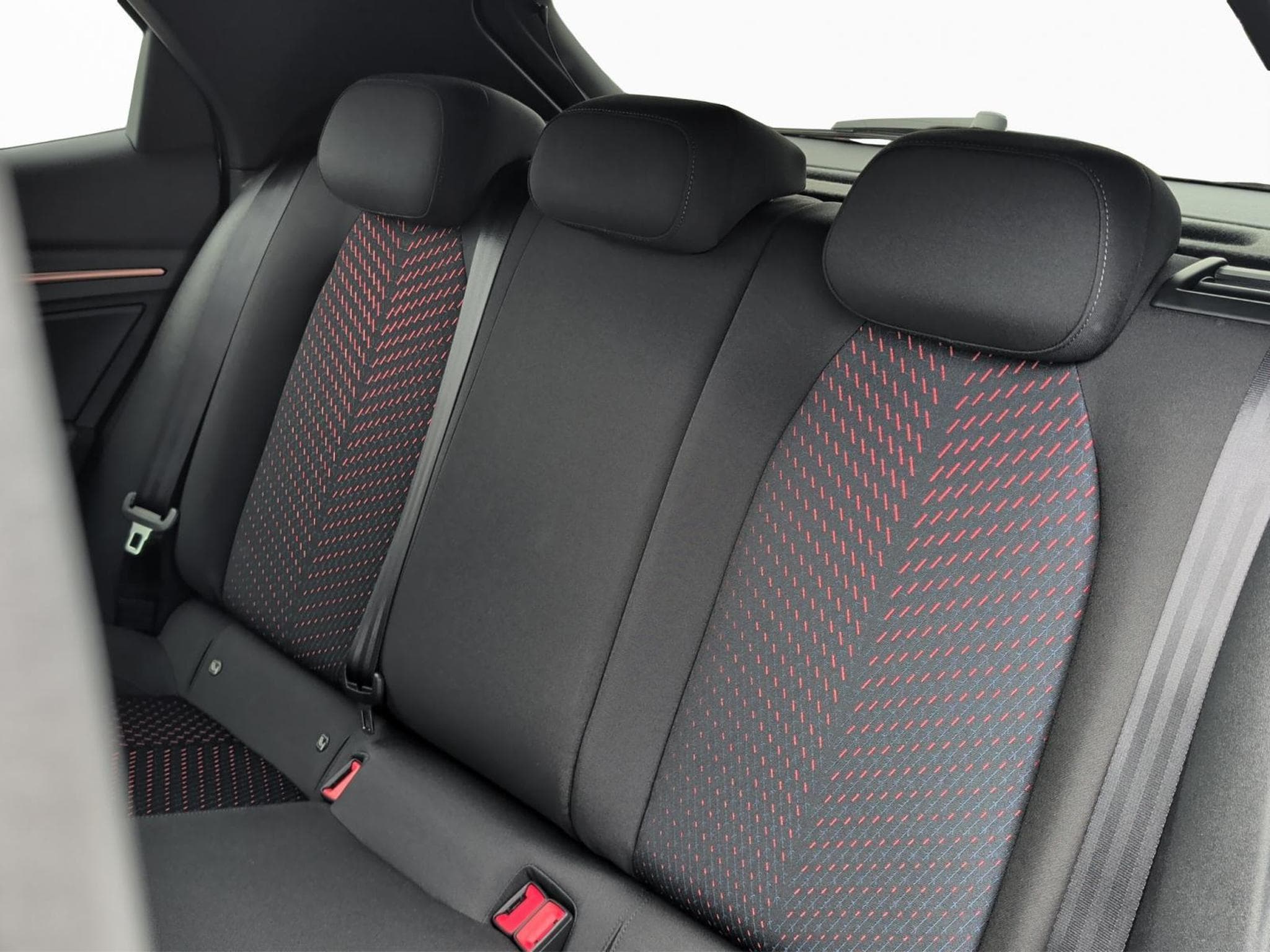 Cupra Raval Endurance (2026) - Photo 9