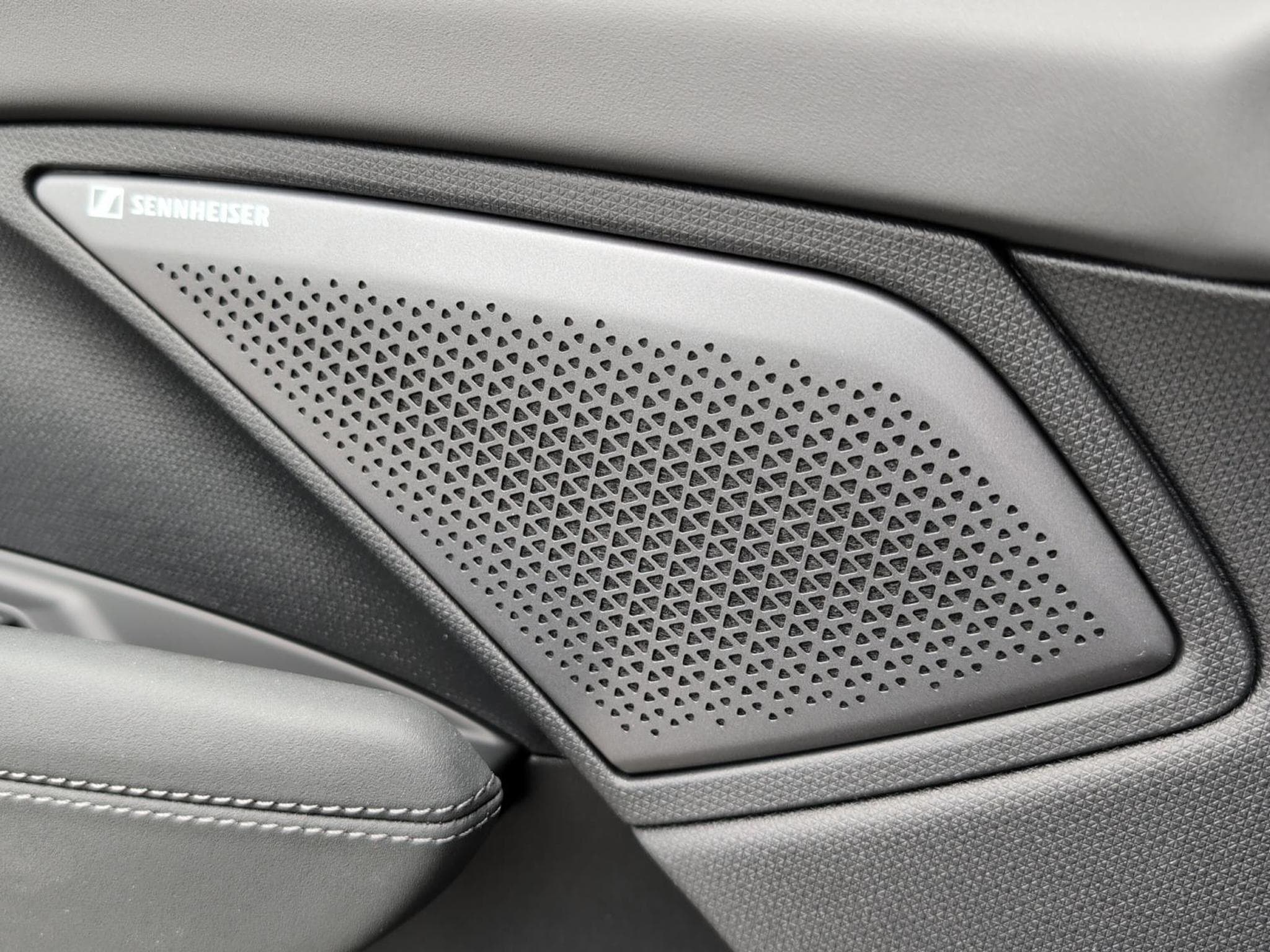 Cupra Terramar eTsi (2026) - Photo 20