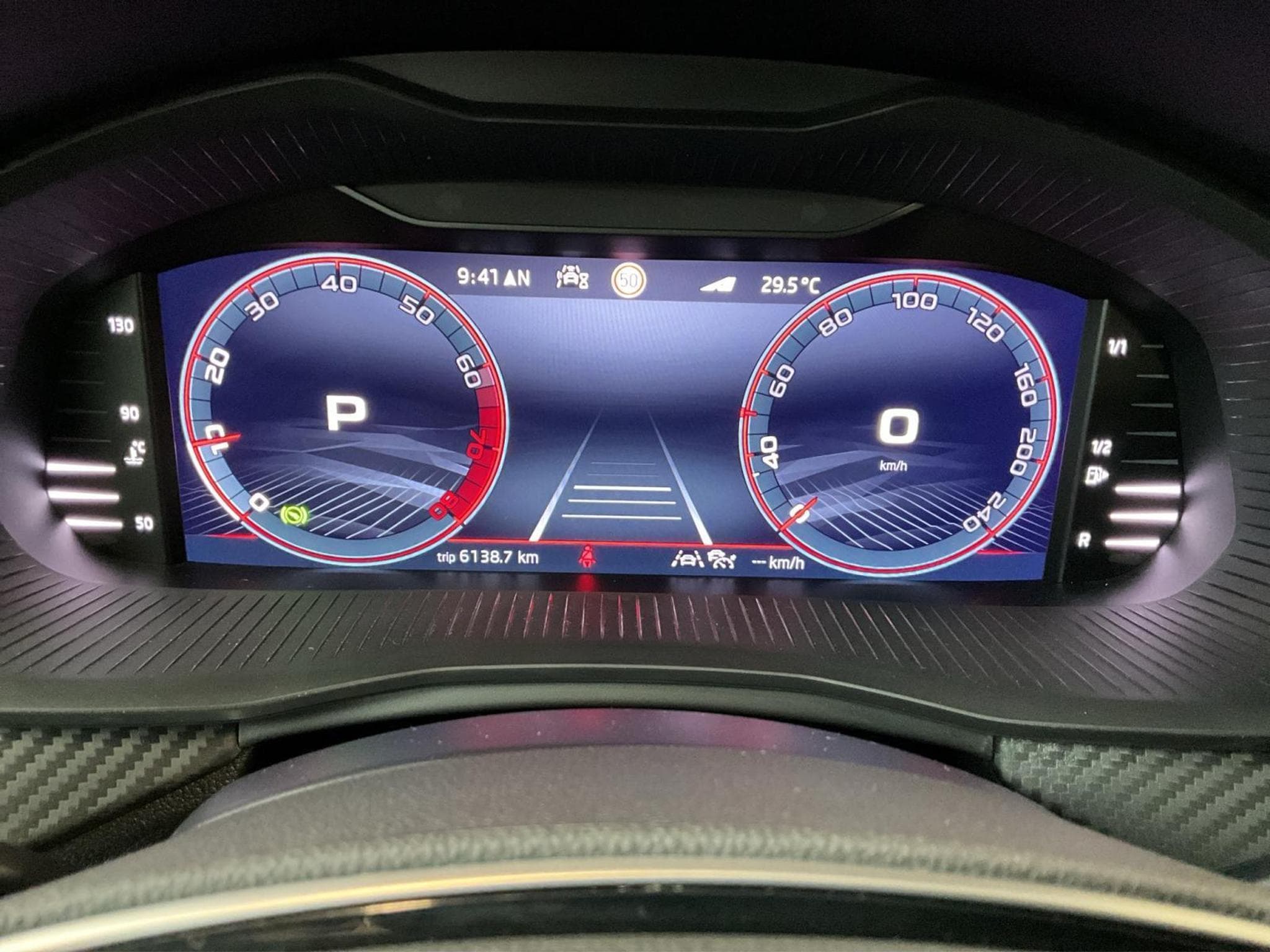 Skoda Kamiq Monte-Carlo+DSG+LED+P.Assisted+LM17 (2025) - Photo 11