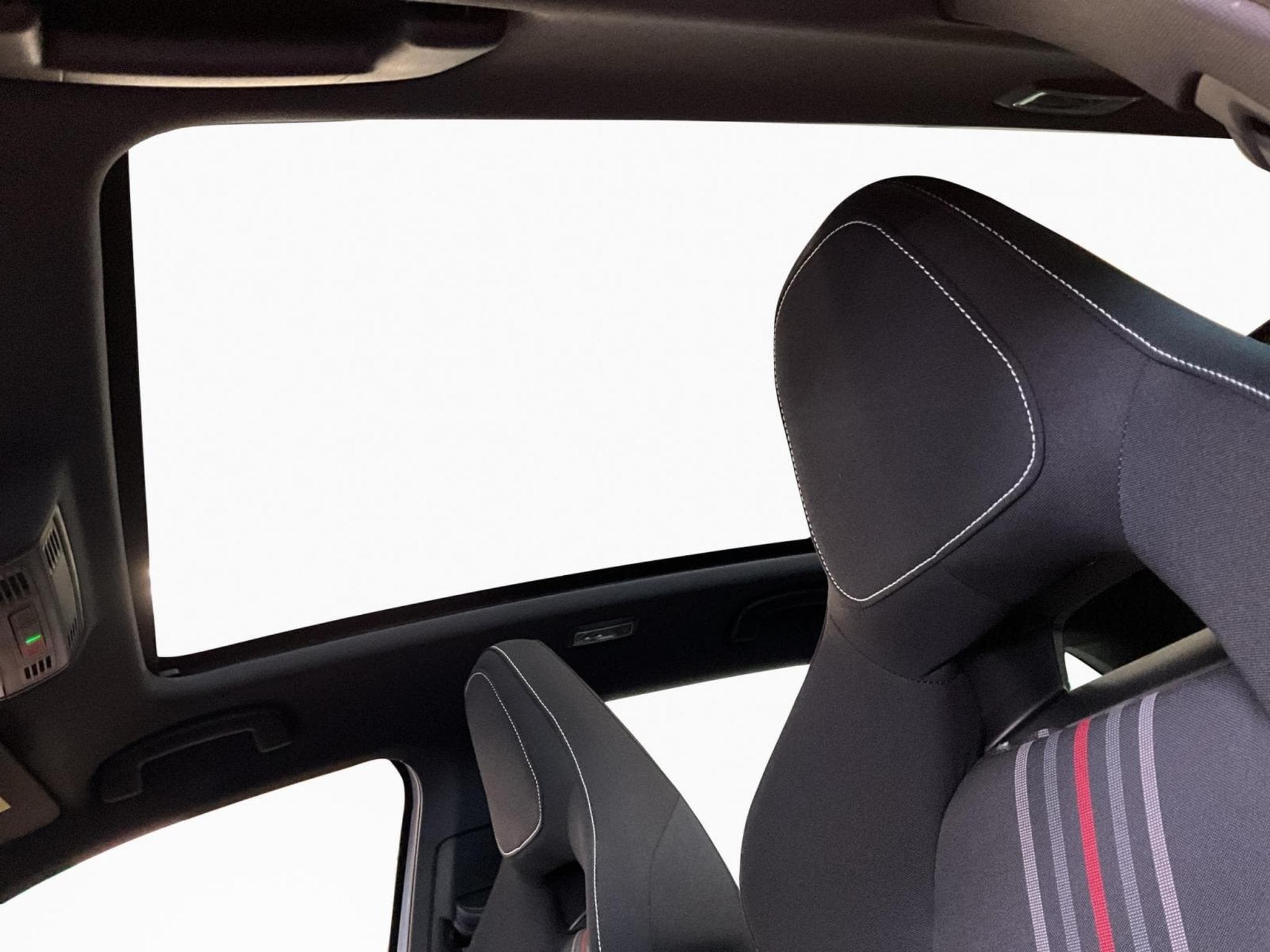 Skoda Scala Monte-Carlo+BVM+LED+NAVI (2025) - Photo 15