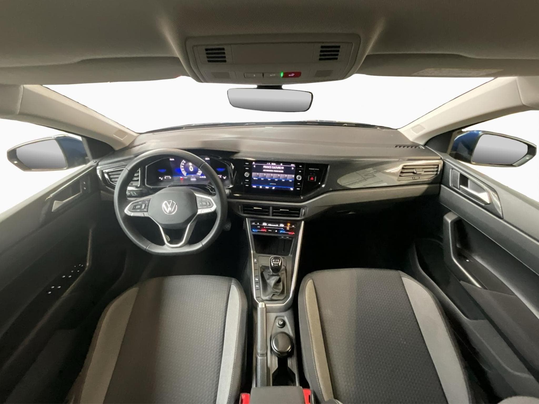 VW Polo Life+BVM+Park&Comf.+IQ-Drive (2025) - Photo 2