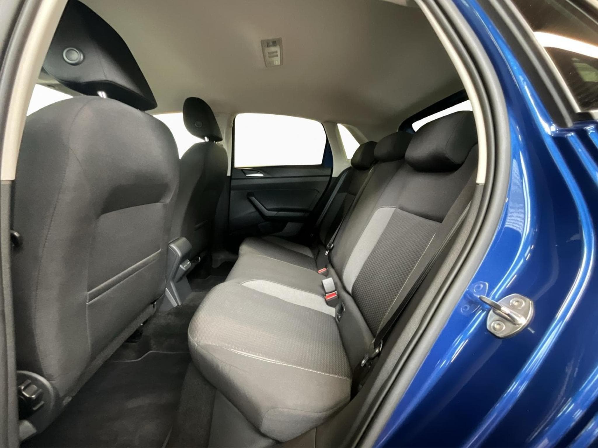 VW Polo Life+BVM+Park&Comf.+IQ-Drive (2025) - Photo 18