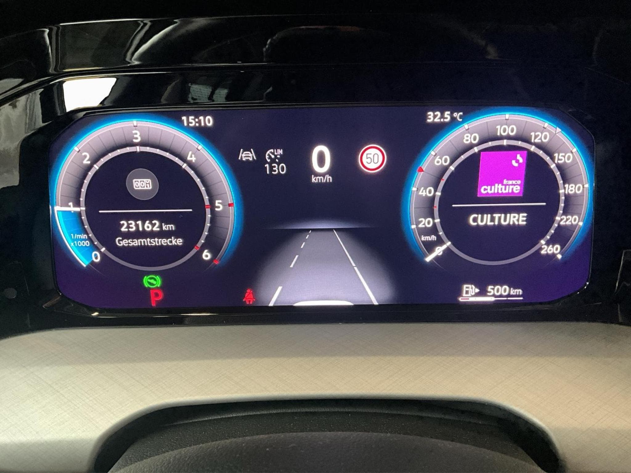 VW Golf Life+DSG+Navi+LED (2025) - Photo 13
