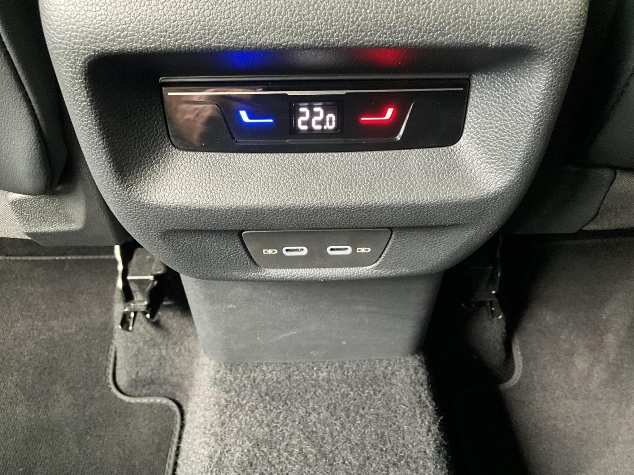 VW Tiguan Life+DSG+P.Info.+AHK+LED+Navi (2025) - Foto 19