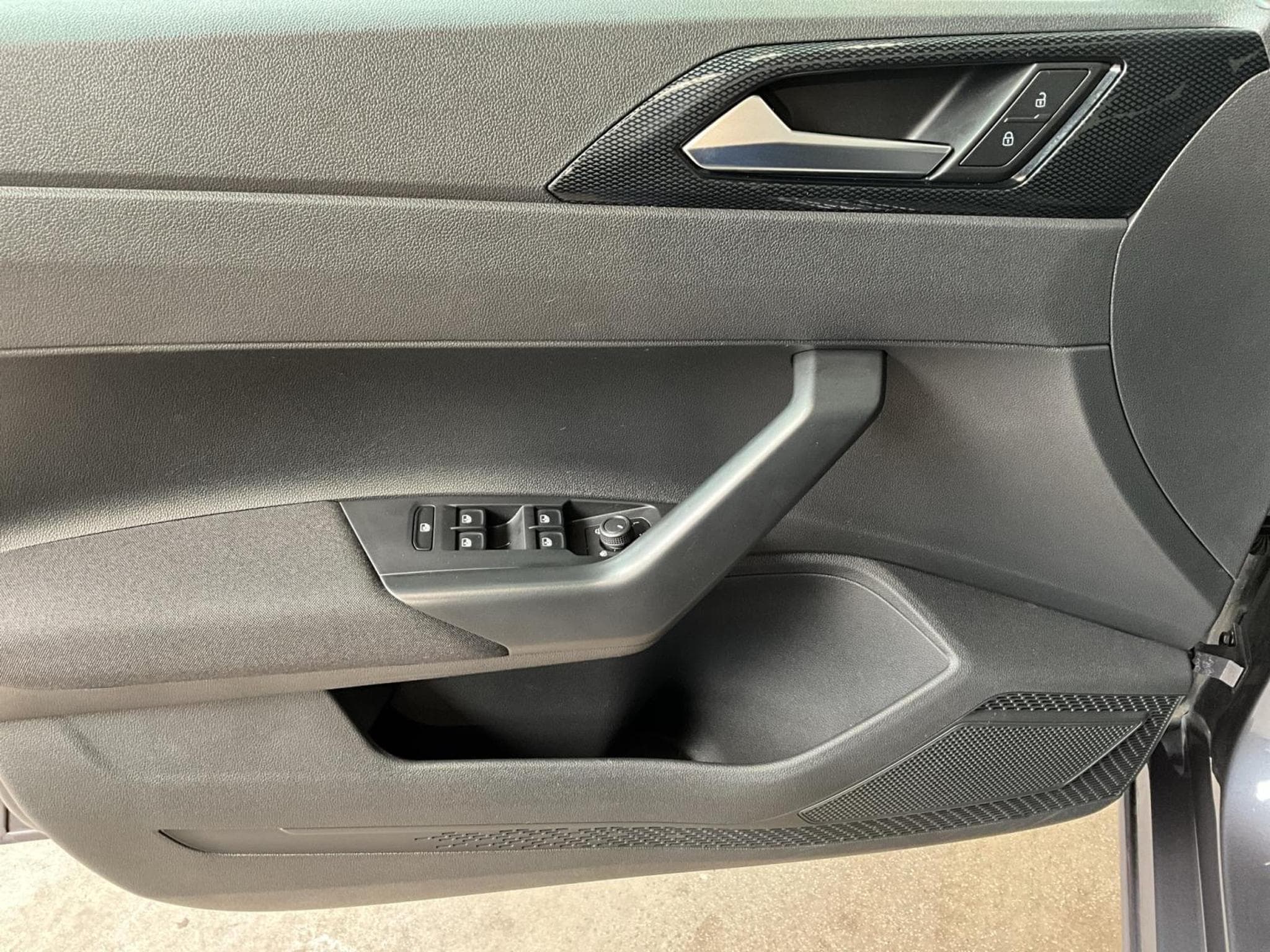VW Polo Life+BVM+Park&Comf.+IQ-Drive (2025) - Photo 14