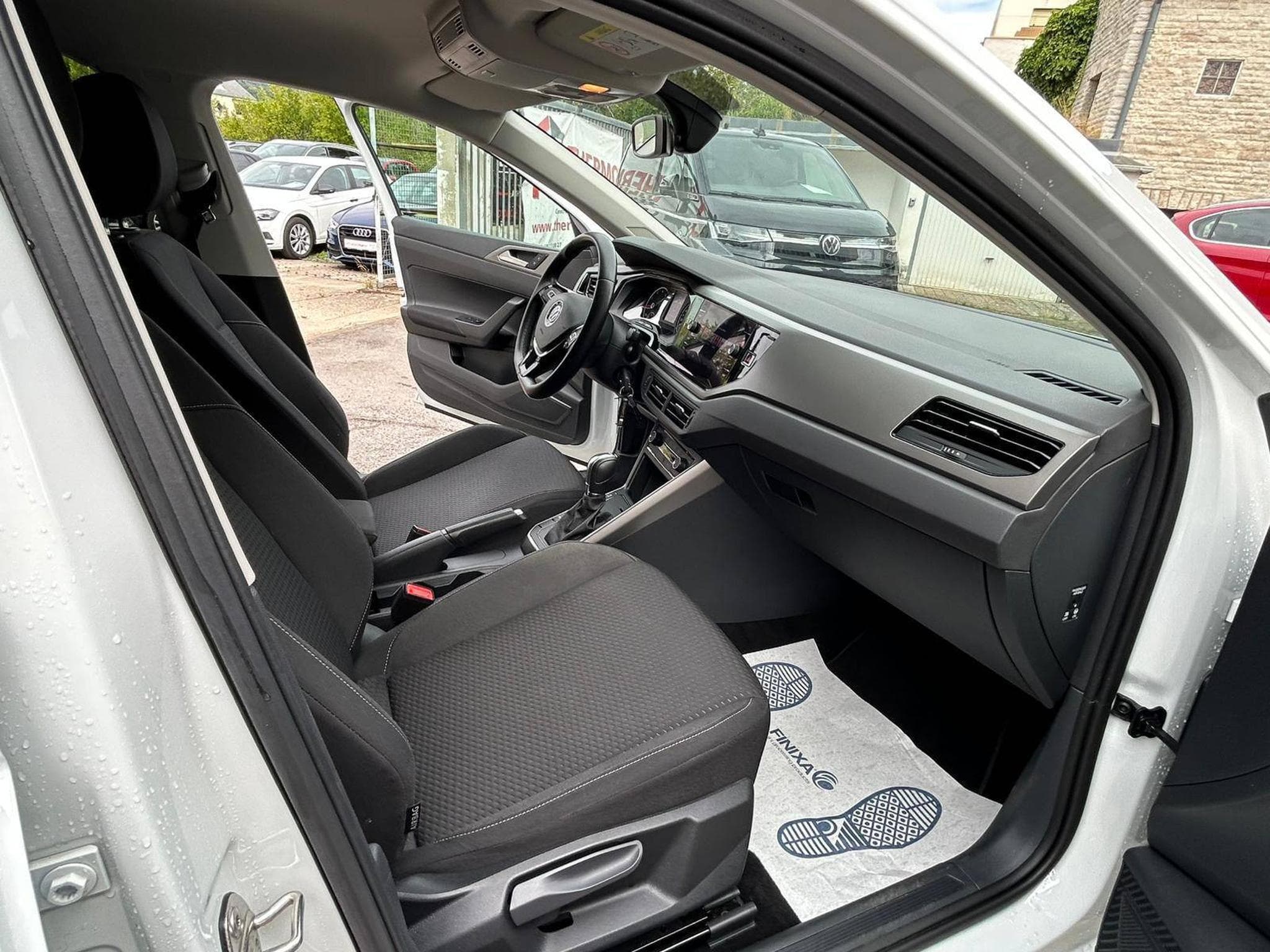VW Polo 1.0 95CV DSG (2018) - Foto 9