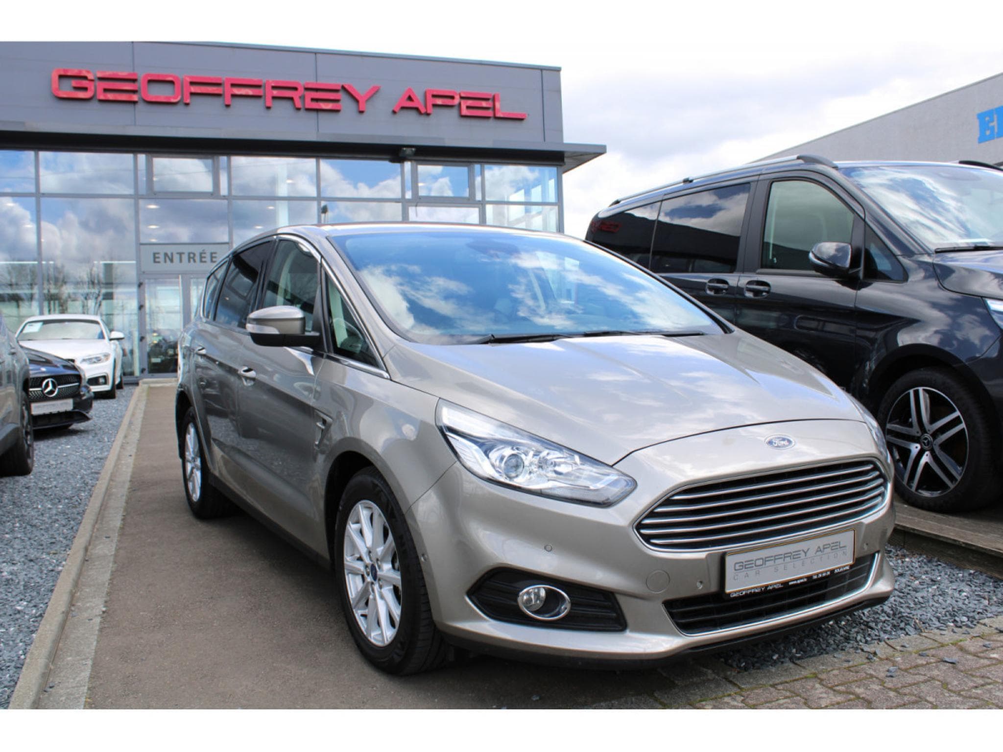 Ford S-Max TITANIUM CUIR LED NAVI (2017) - Photo 1