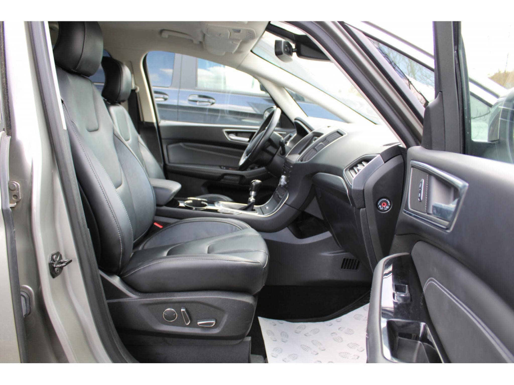 Ford S-Max TITANIUM CUIR LED NAVI (2017) - Photo 6
