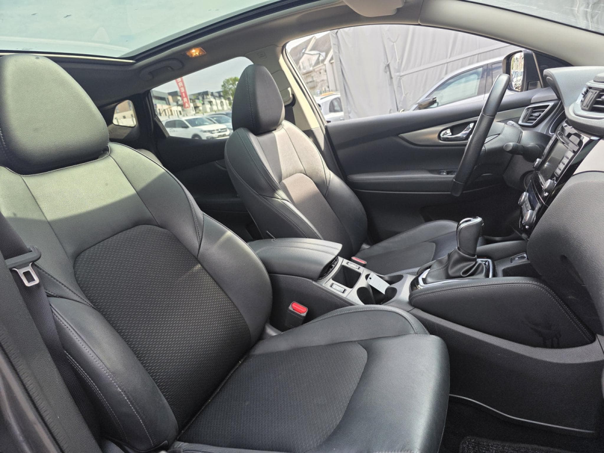 Nissan Qashqai Nissan Qashqai 1.3 159 Cv Auto Navi Toit Pano (2019) - Foto 5