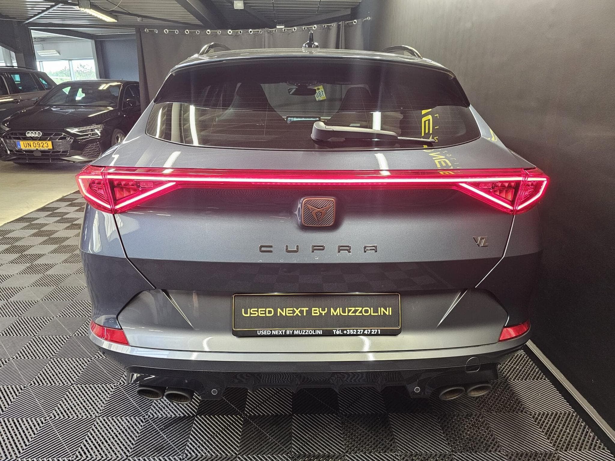 Cupra Formentor VZ 2.0 TSI 310 CH DSG7 (2022) - Photo 4