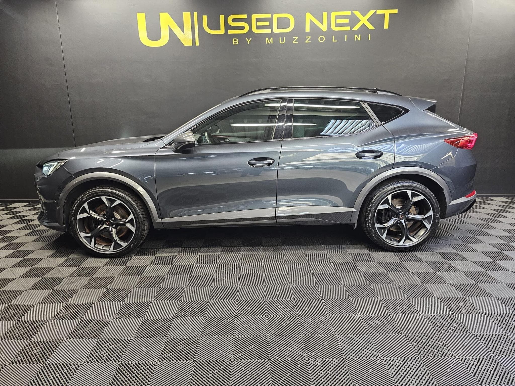 Cupra Formentor VZ 2.0 TSI 310 CH DSG7 (2022) - Photo 5