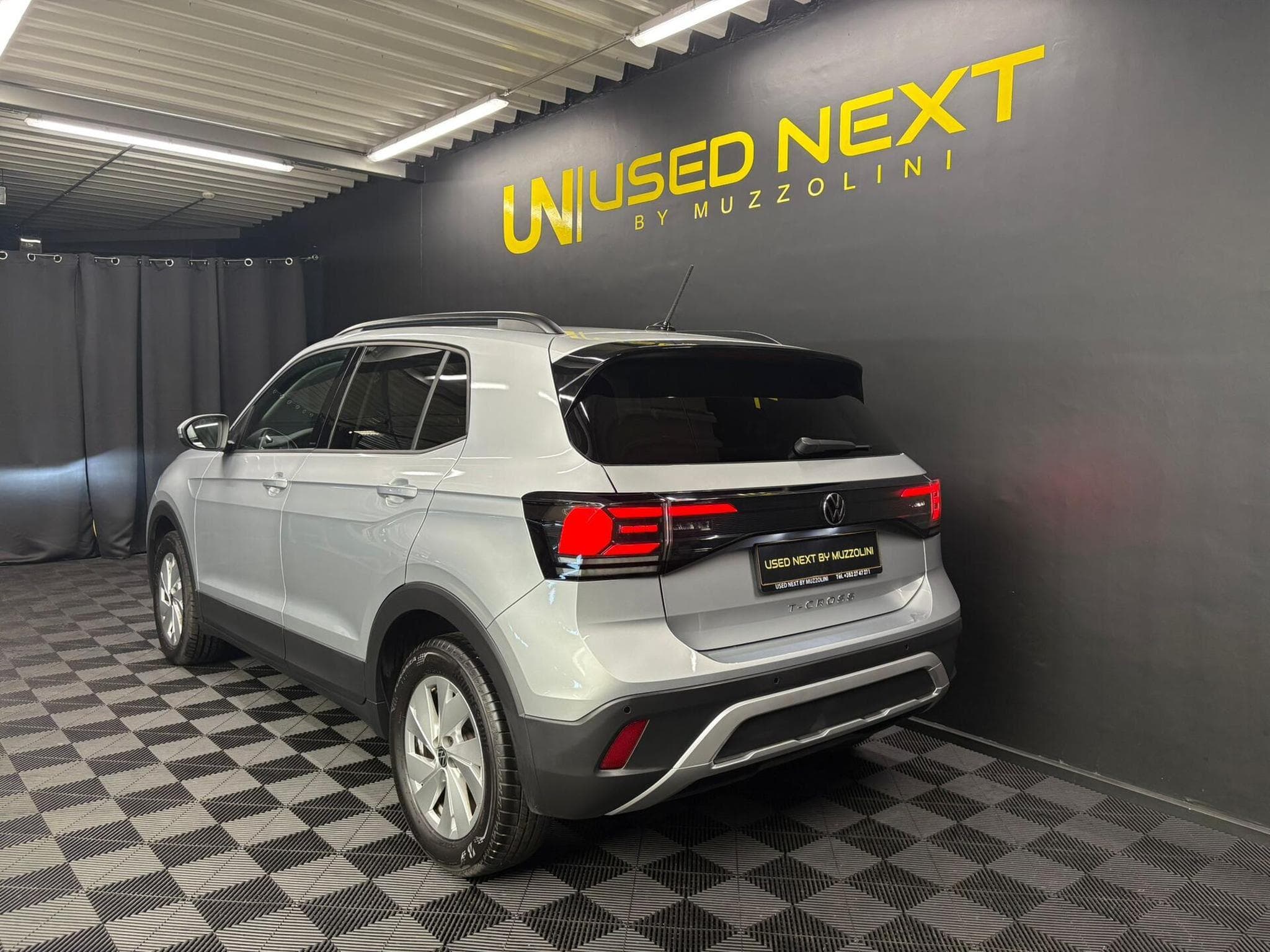VW T-Cross Life 1.0 TSI 115cv DSG7 (2024) - Photo 4