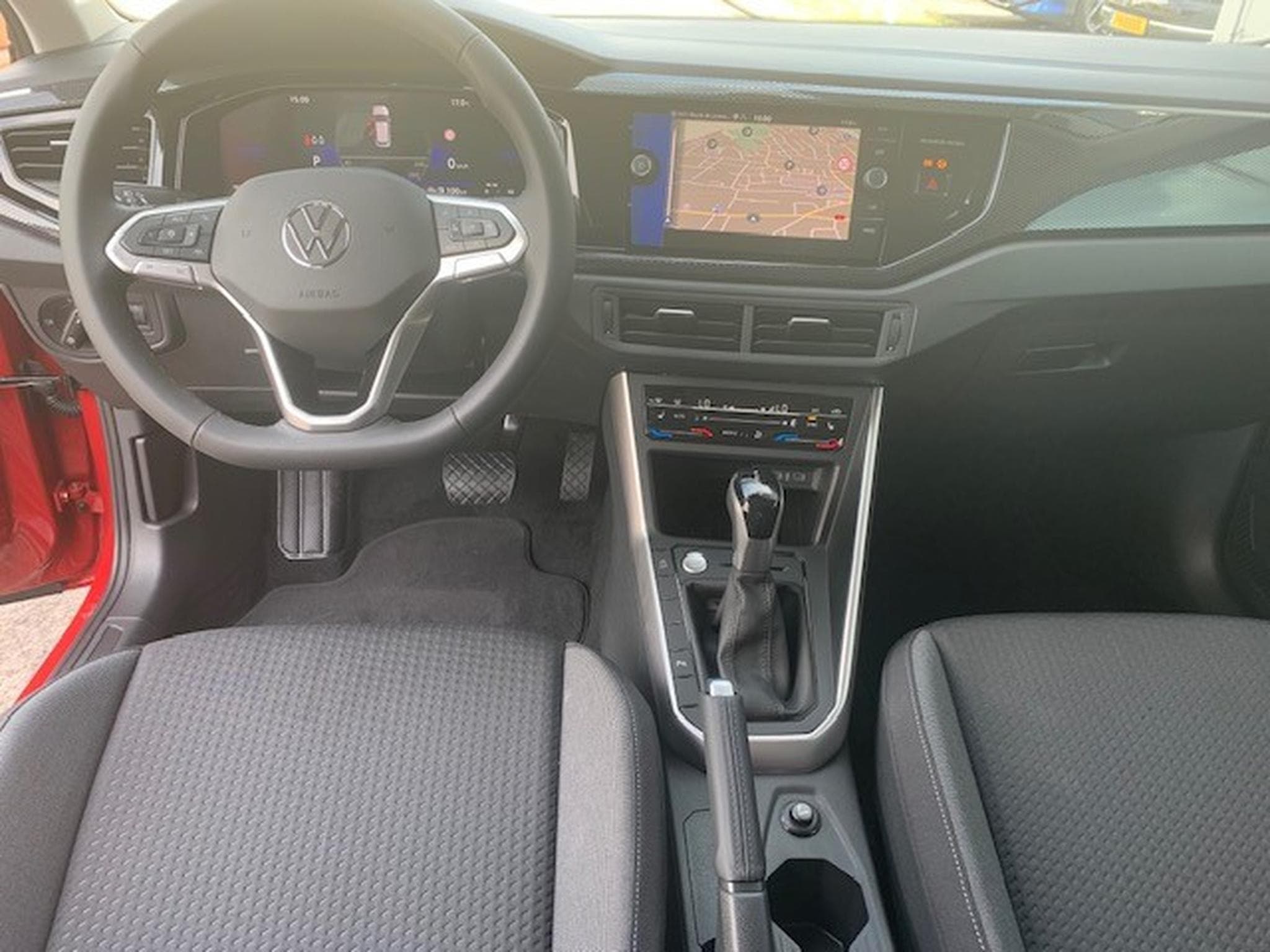 VW Taigo LIFE 1.0TSI 116CV DSG7 (2026) - Photo 2