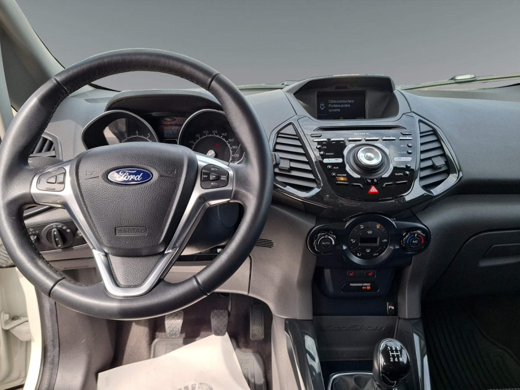 Ford EcoSport 1.0 EcoBoost 4x2 Titanium (2017) - Foto 12