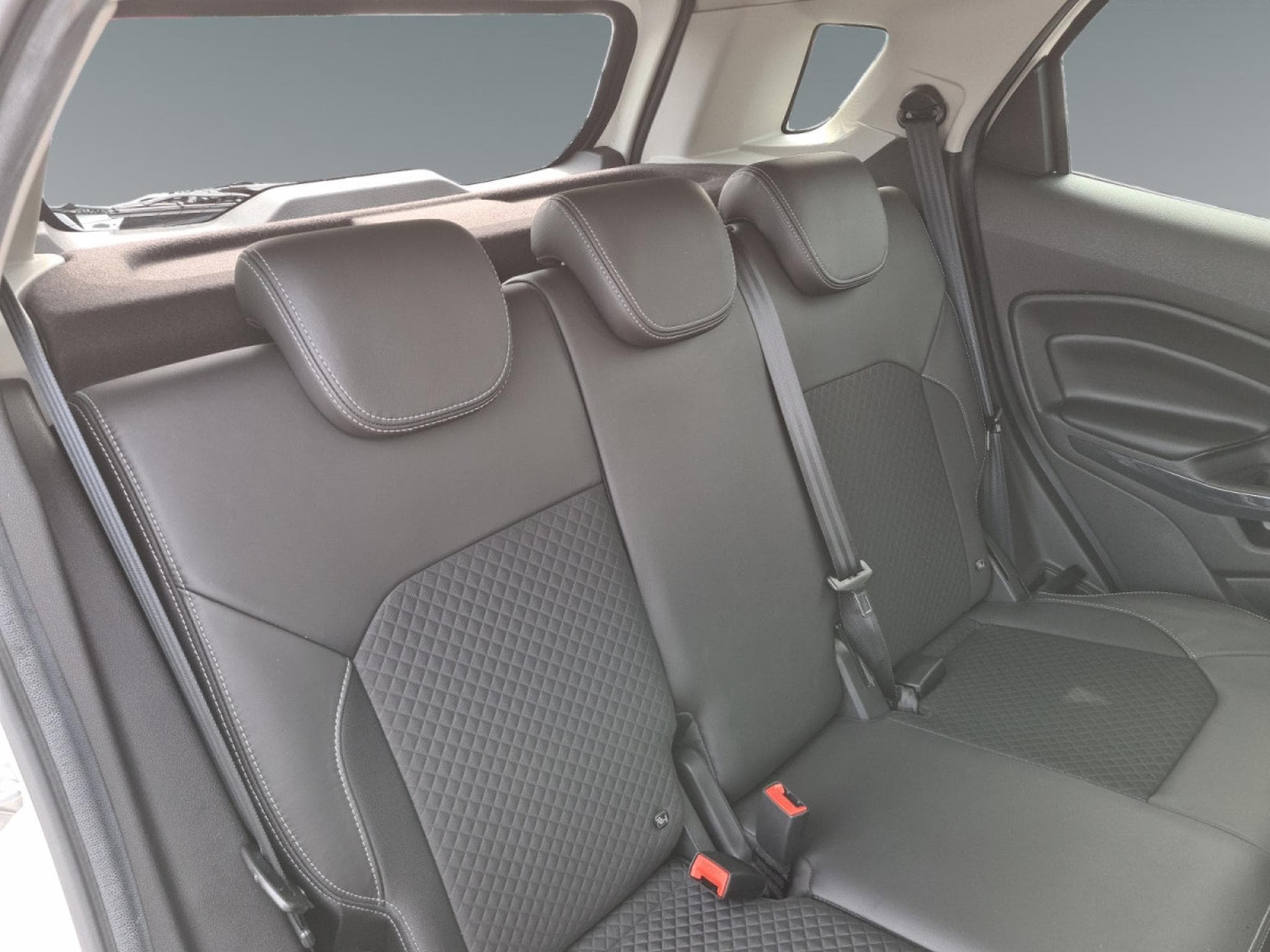 Ford EcoSport 1.0 EcoBoost 4x2 Titanium (2017) - Foto 17