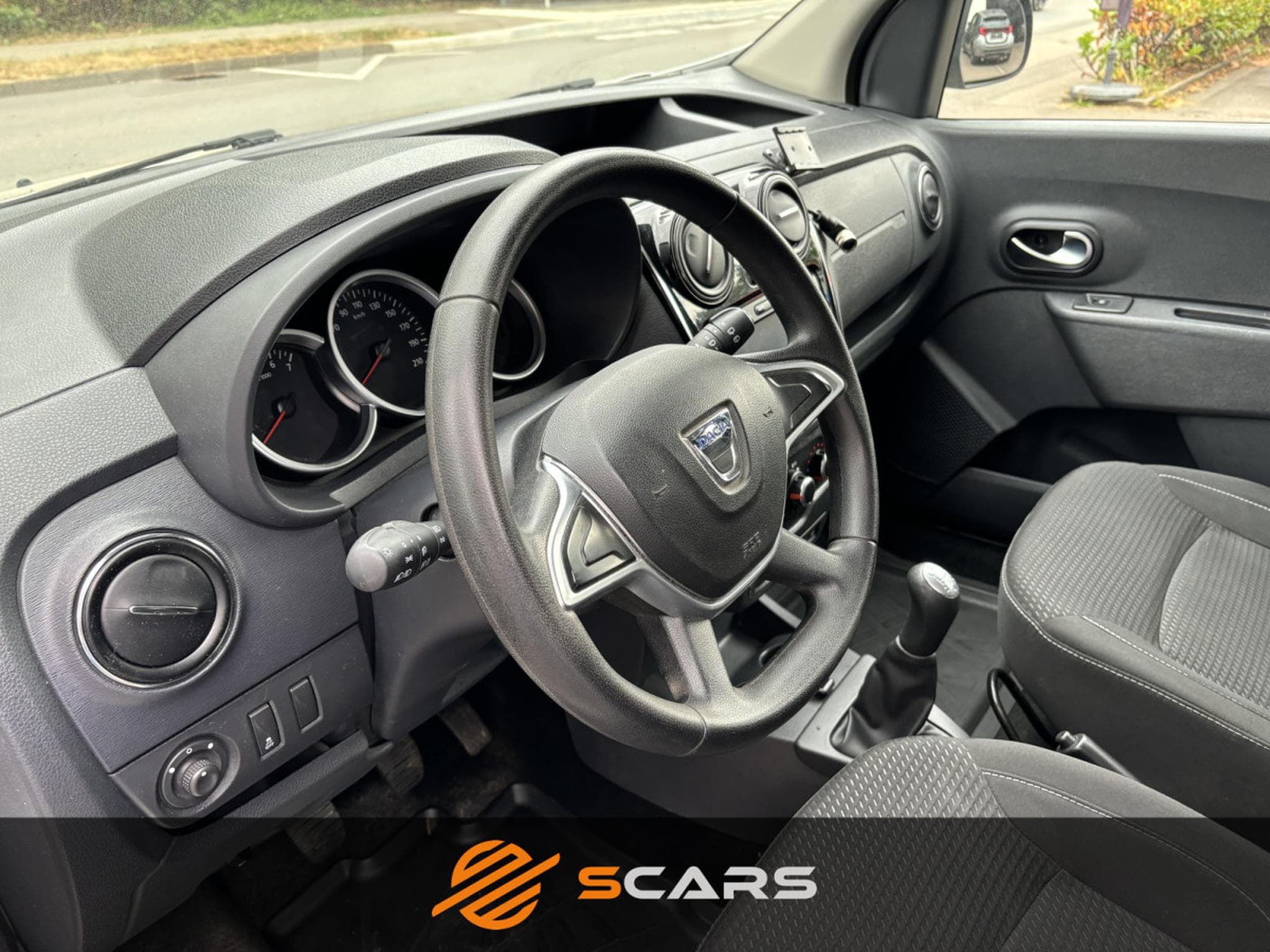 Dacia Dokker 1.5 TDCI 90cv (2017) - Photo 6