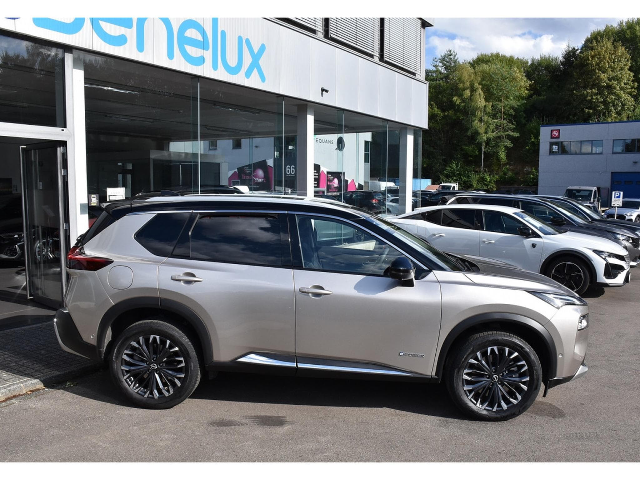 Nissan X-Trail 1.5 e-Power Tekna+ PANO MEMO BOSE CAM360 HUD 1° MAIN (2025) - Photo 3