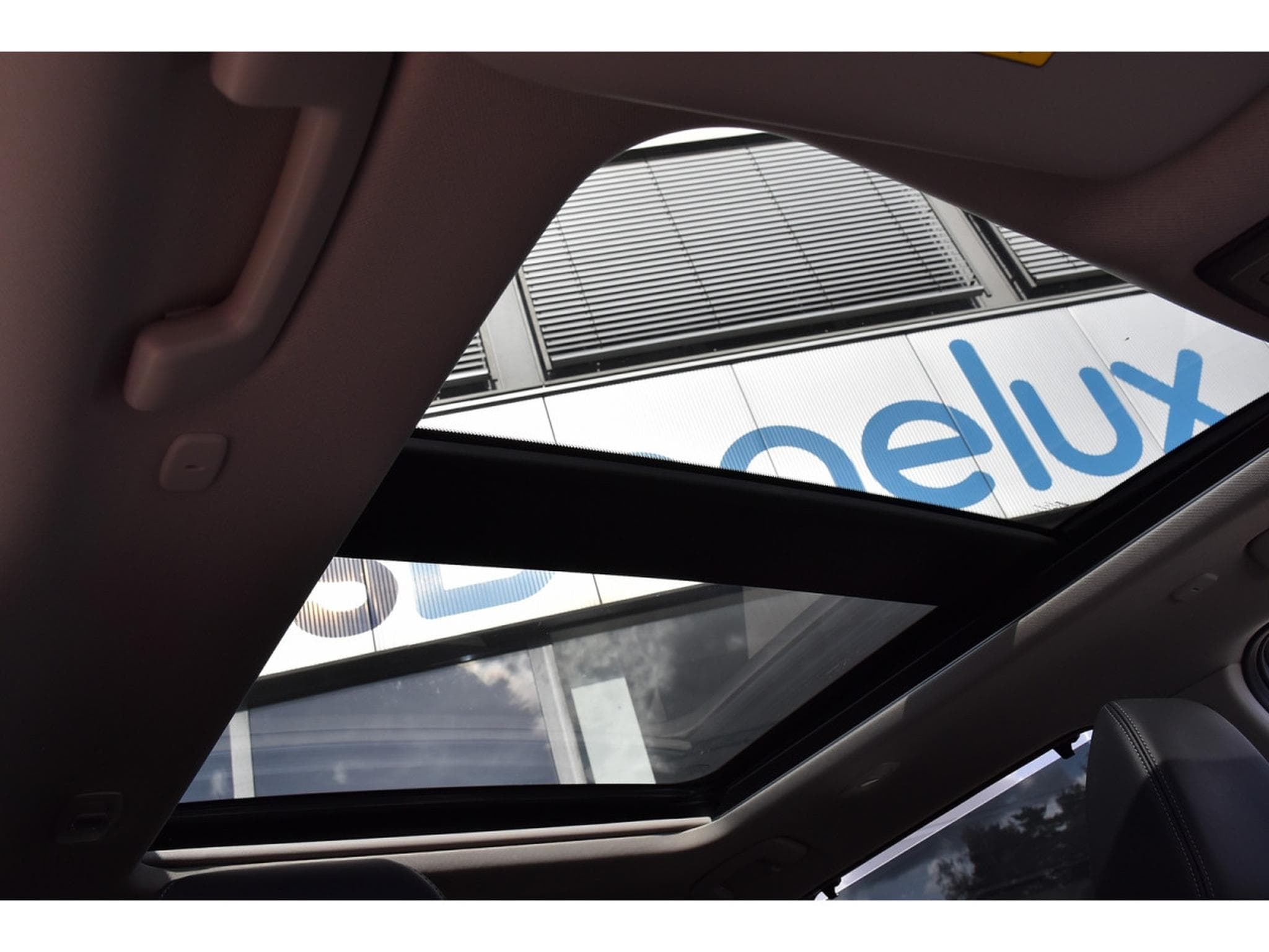 Nissan X-Trail 1.5 e-Power Tekna+ PANO MEMO BOSE CAM360 HUD 1° MAIN (2025) - Photo 9