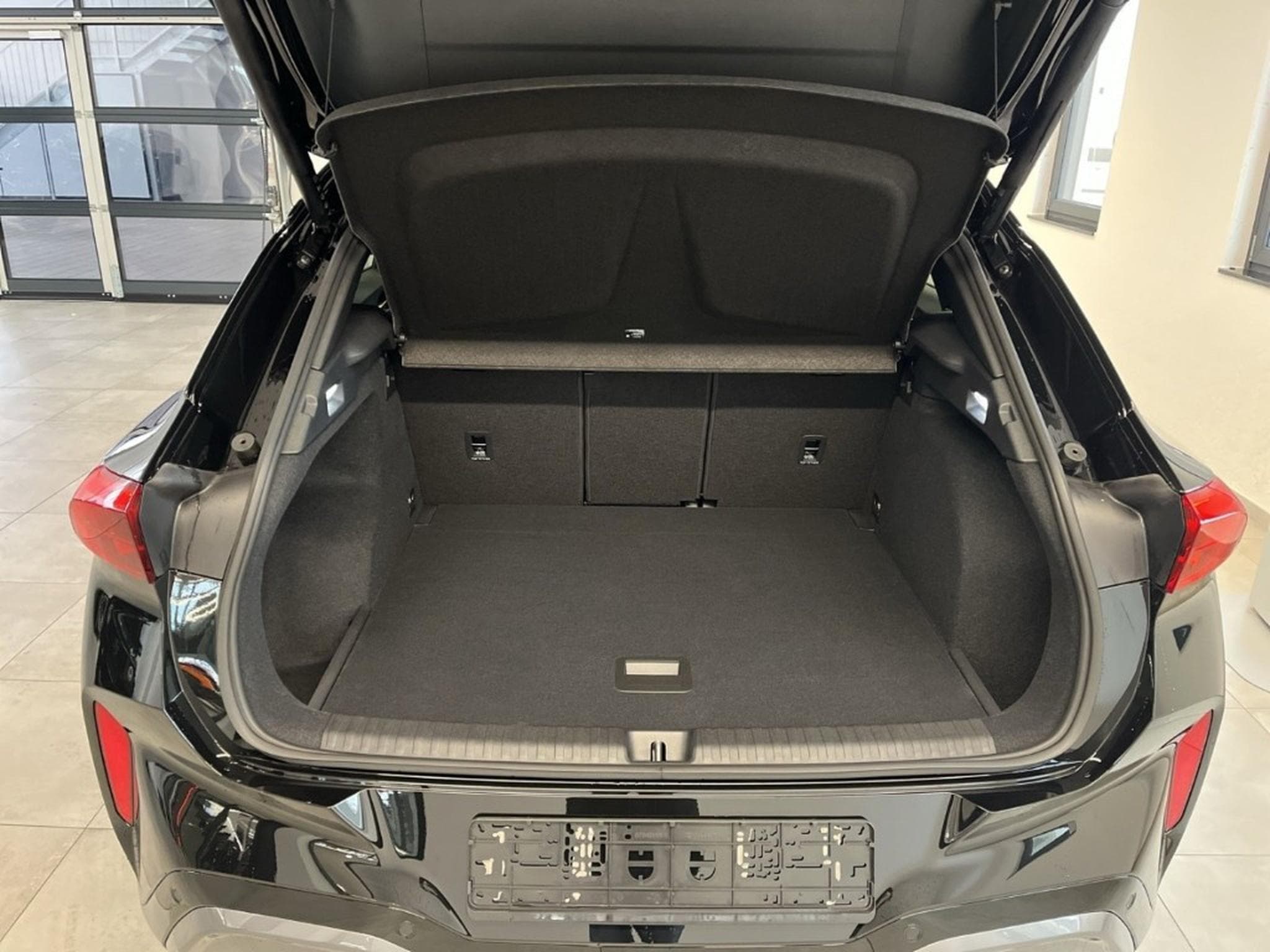 Cupra Terramar VZ 2.0 TSI DSG 5J Gar. Sennheiser AHK Pano eSitze (2026) - Photo 6