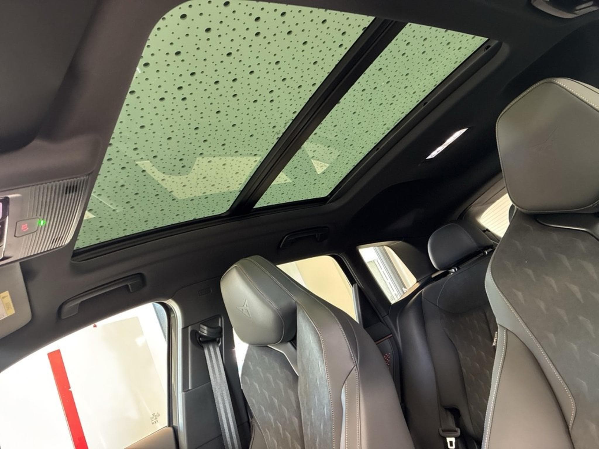 Cupra Terramar VZ 2.0 TSI DSG 5J Gar. Sennheiser AHK Pano eSitze (2026) - Photo 12