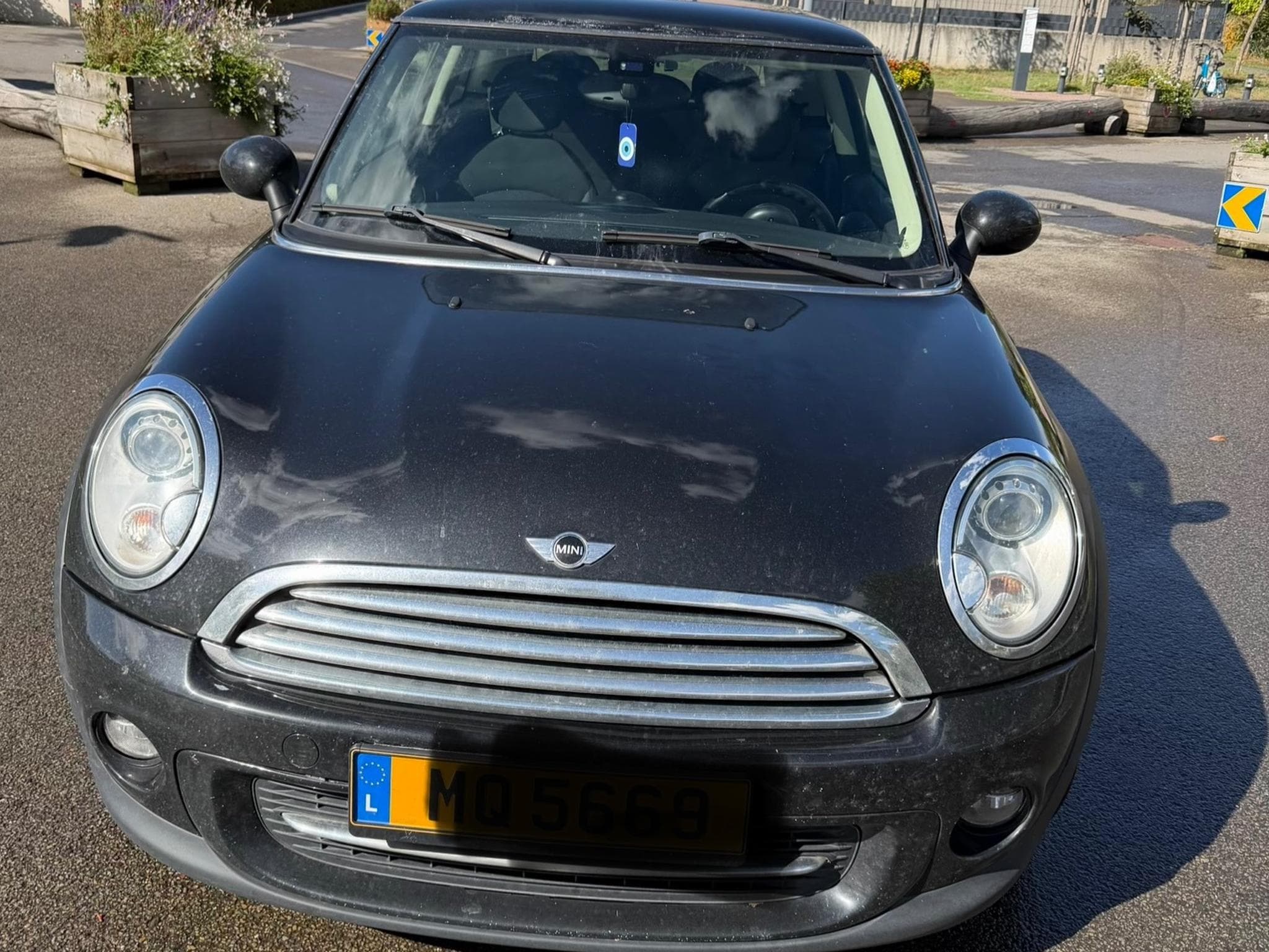 Mini Cooper (2012) - Photo 1