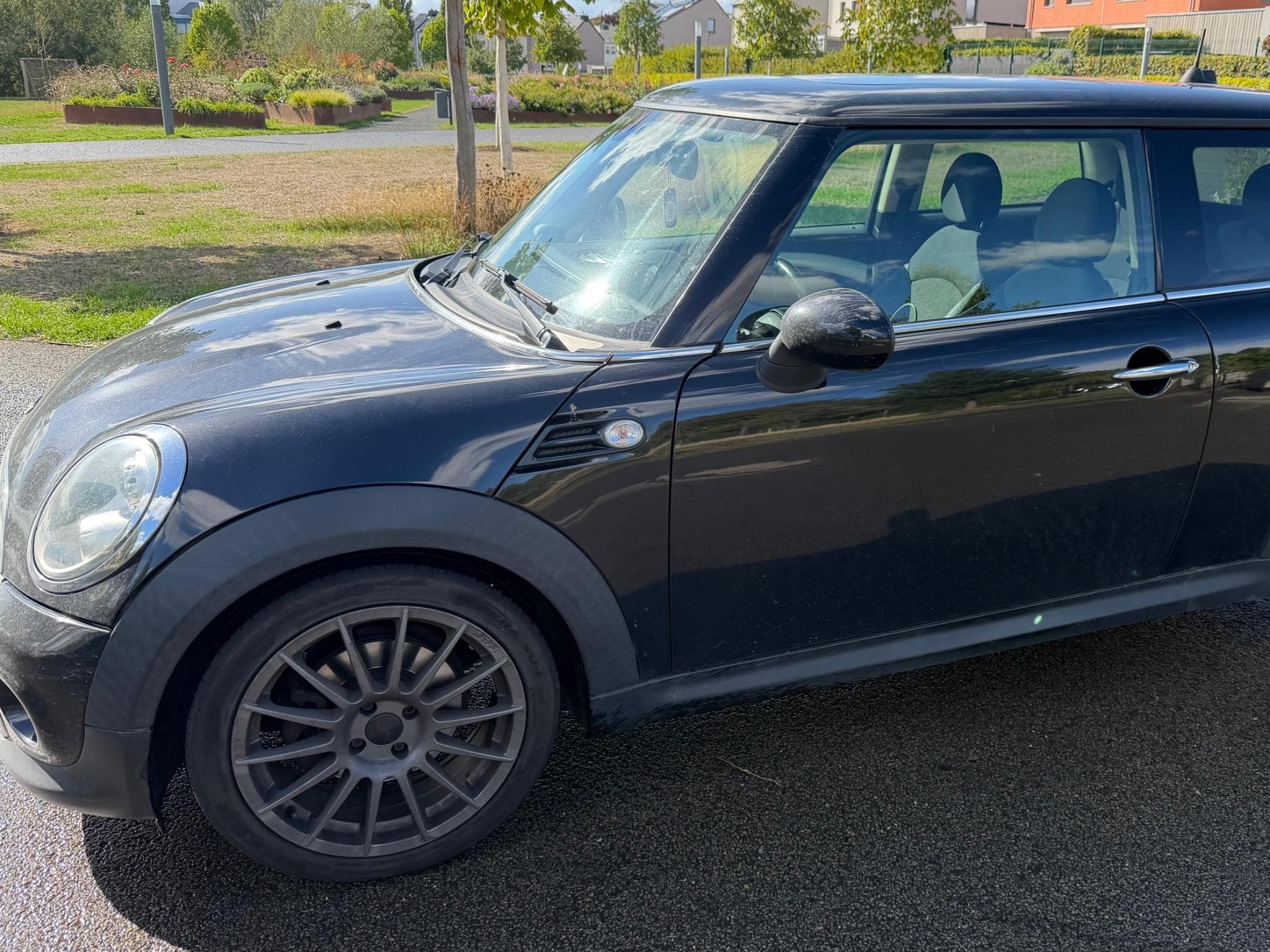 Mini Cooper (2012) - Photo 2