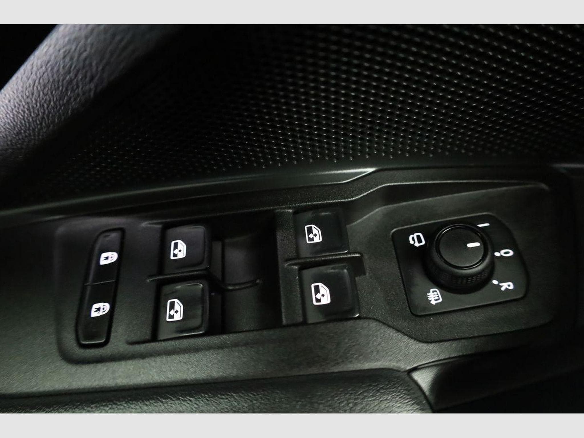 VW Tayron 1.5 TSI eHybrid 150 kW Life (2025) - Photo 7