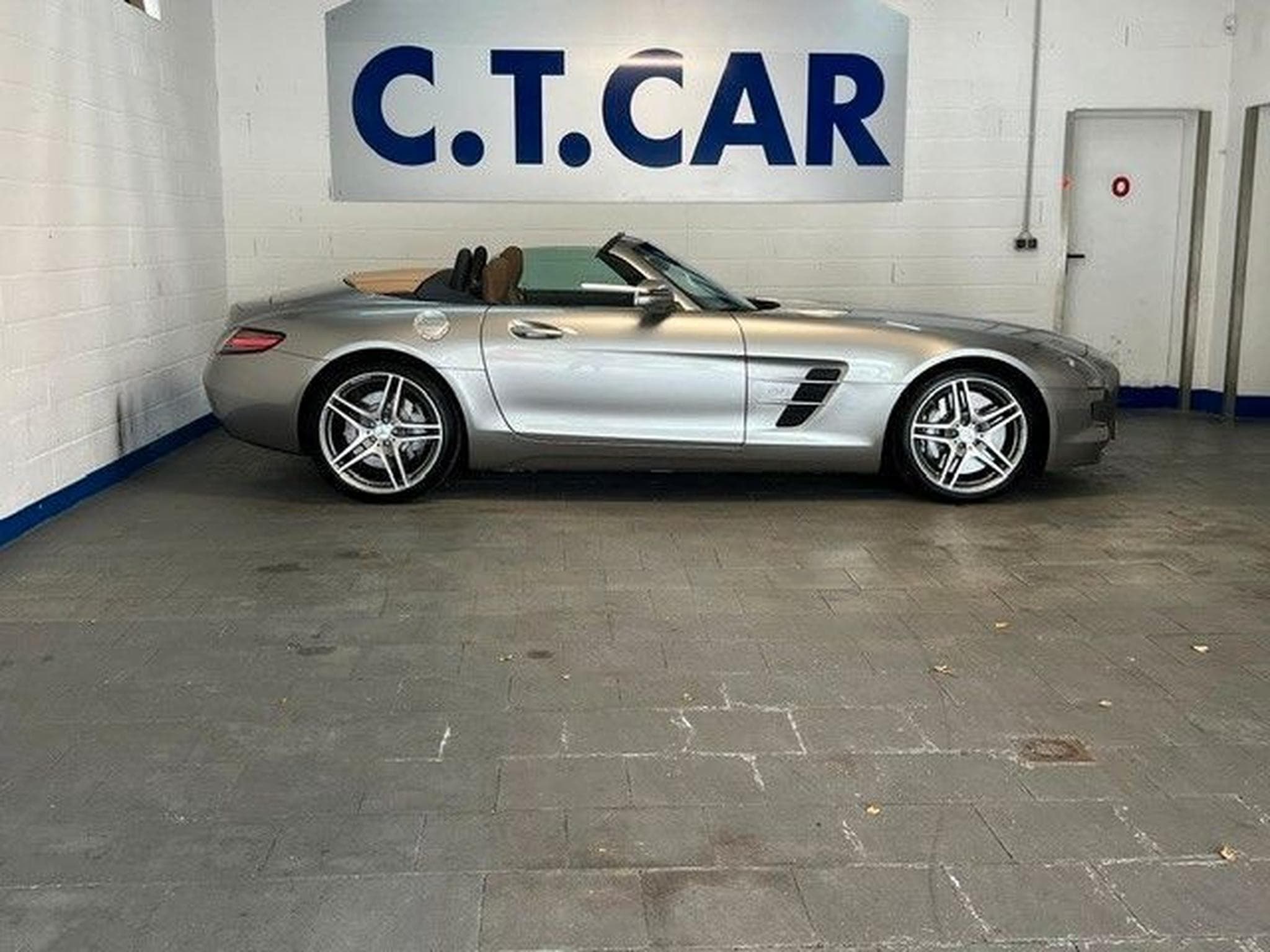 Mercedes SLS AMG AMG Roadster - 1Hand - VOLL (2013) - Foto 2