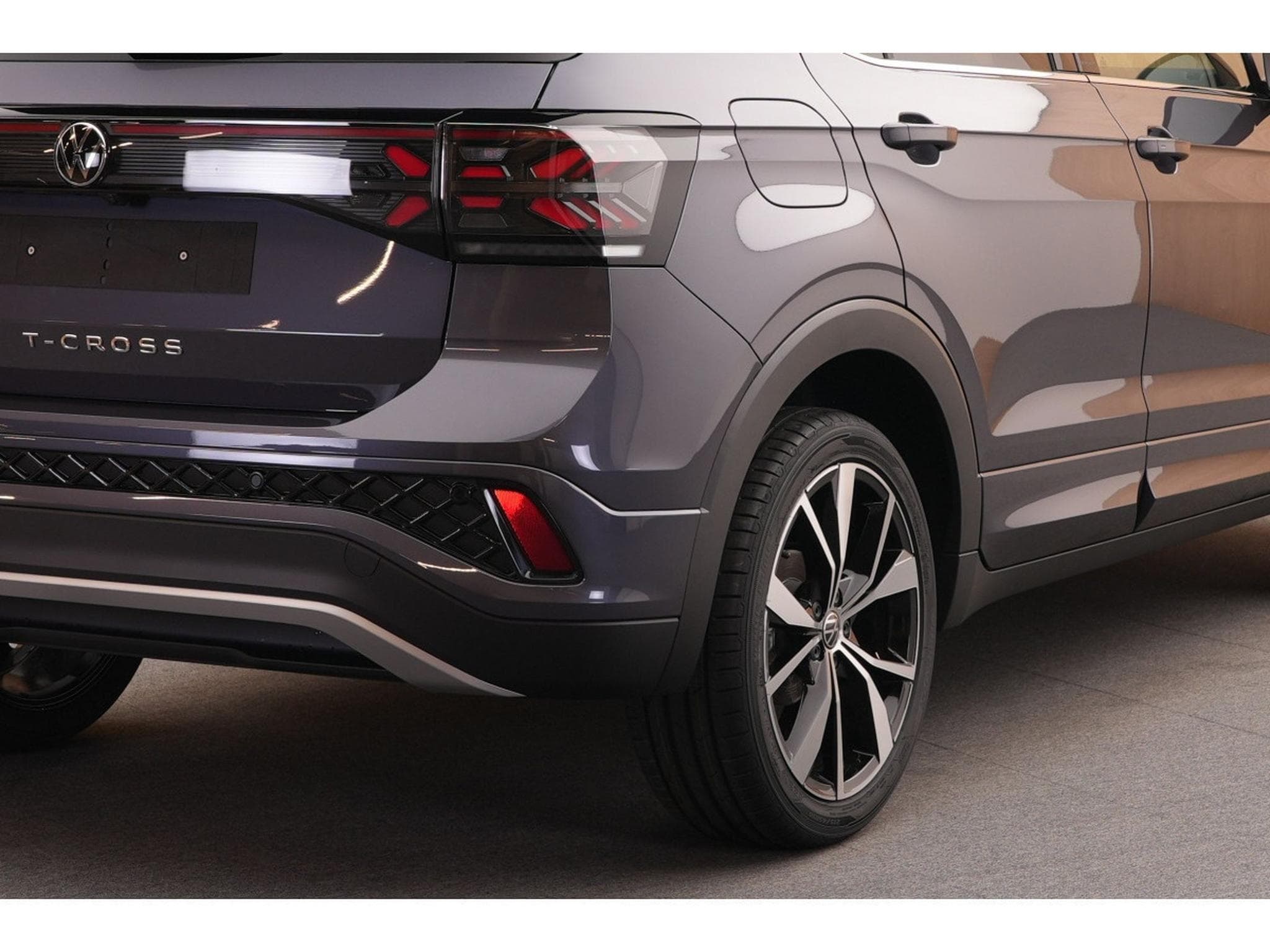VW T-Cross R-Line 1.5 TSI 110KW-150CV DSG7 - Jantes 18 - Camera - (2026) - Photo 14